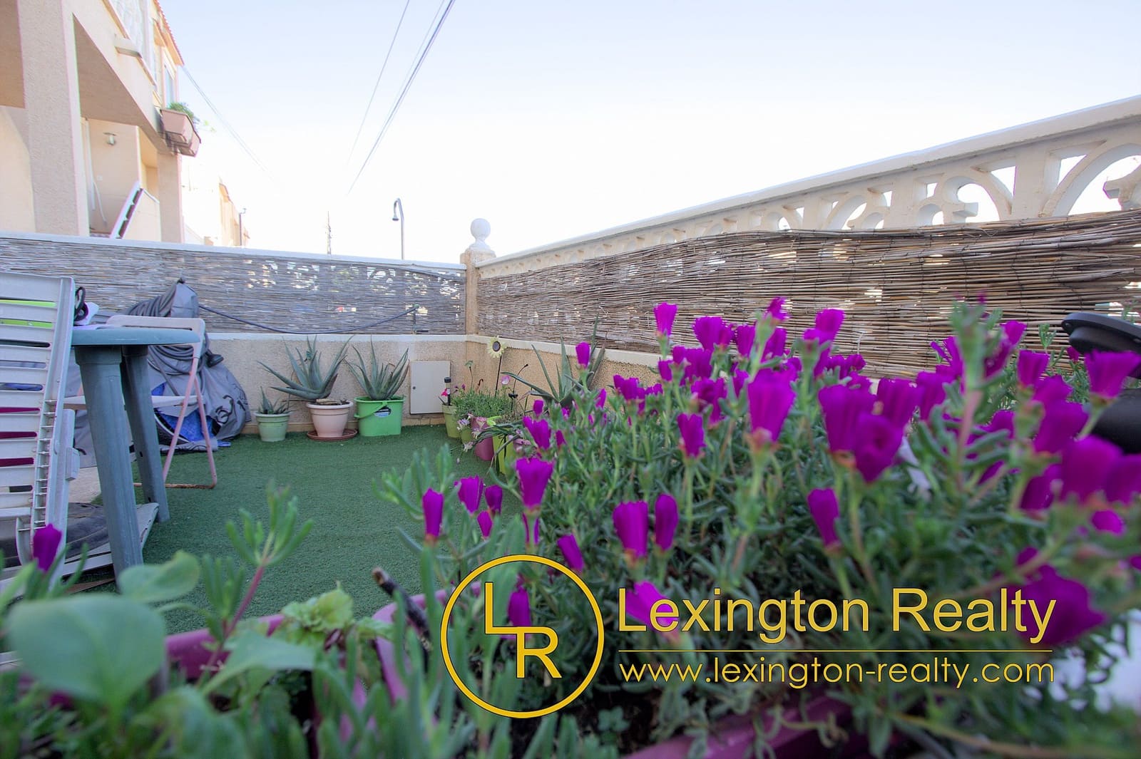 2 bedroom Townhouse for sale in Gran Alacant - € 186,000 (Ref: 8769084)