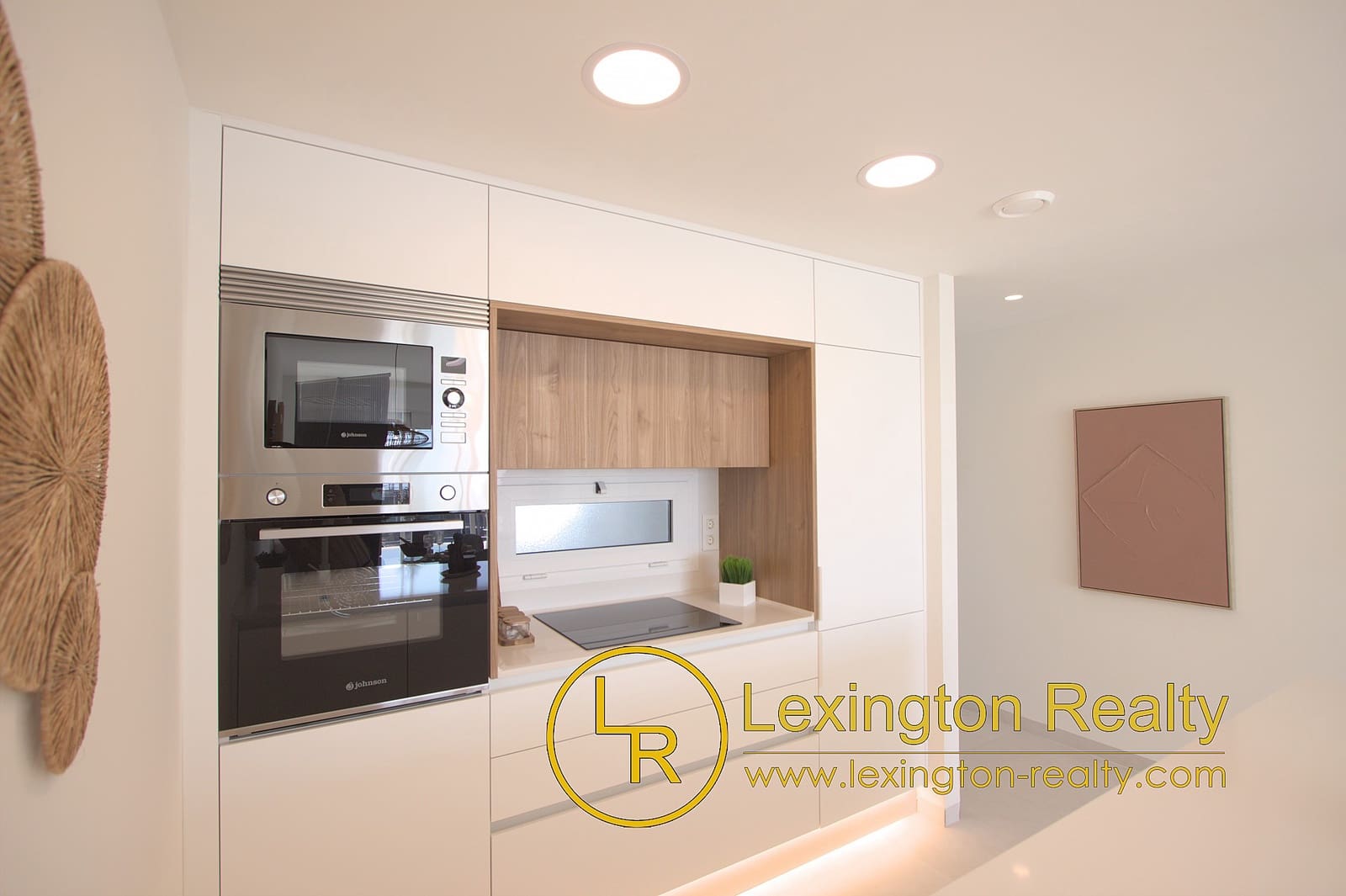 2 bedroom Apartment for sale in El Raso with pool garage - € 294,000 (Ref: 8816816)