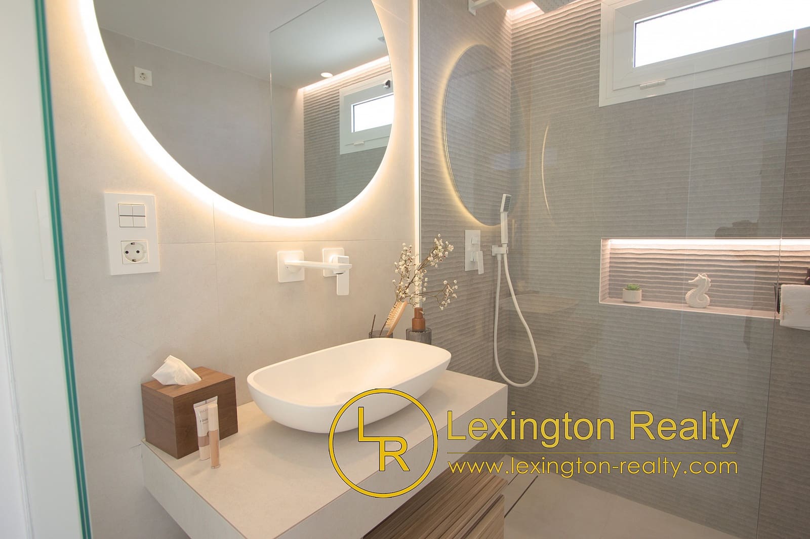 2 bedroom Apartment for sale in El Raso with pool garage - € 294,000 (Ref: 8816816)