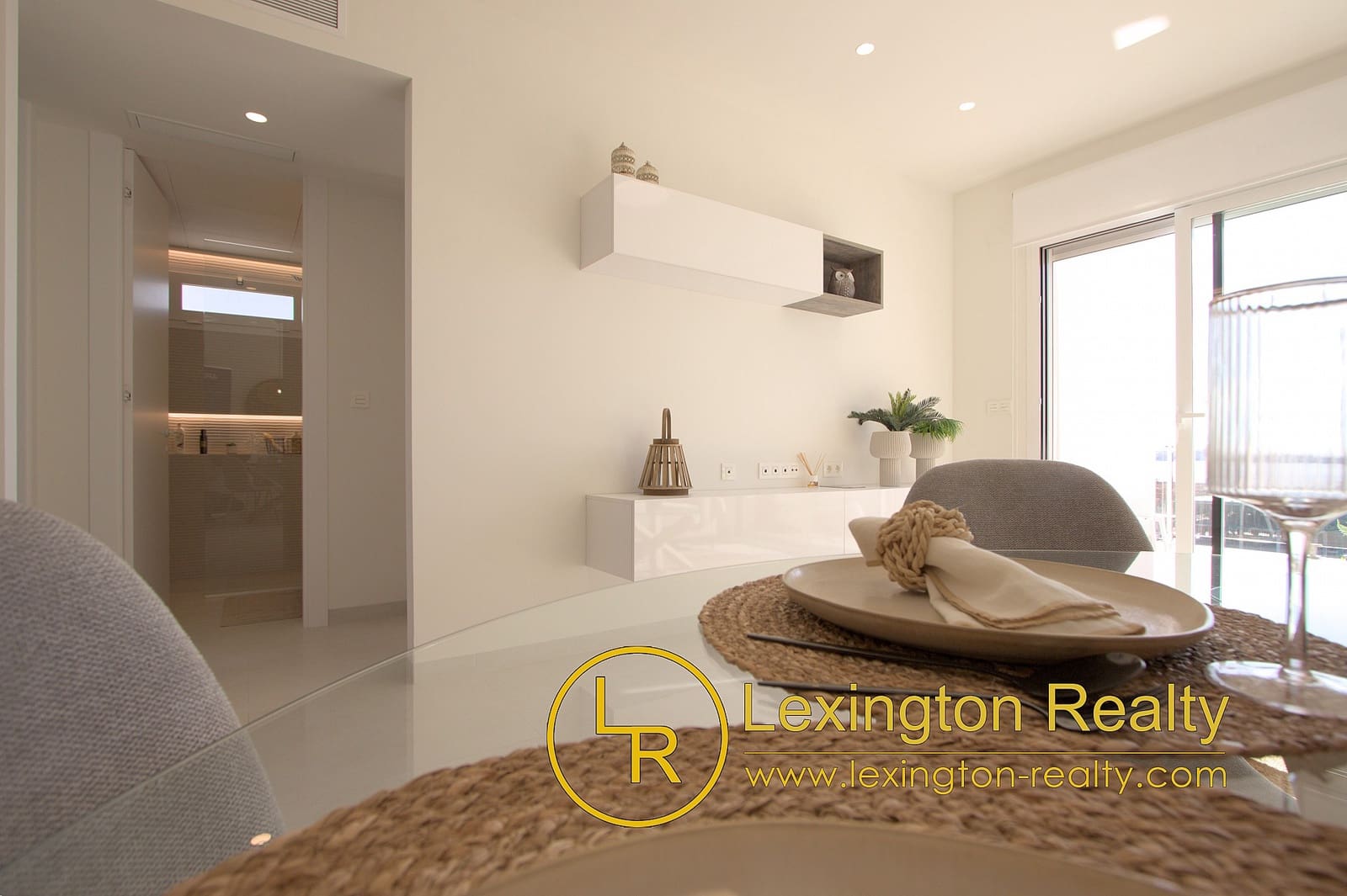 2 bedroom Apartment for sale in El Raso with pool garage - € 294,000 (Ref: 8816816)