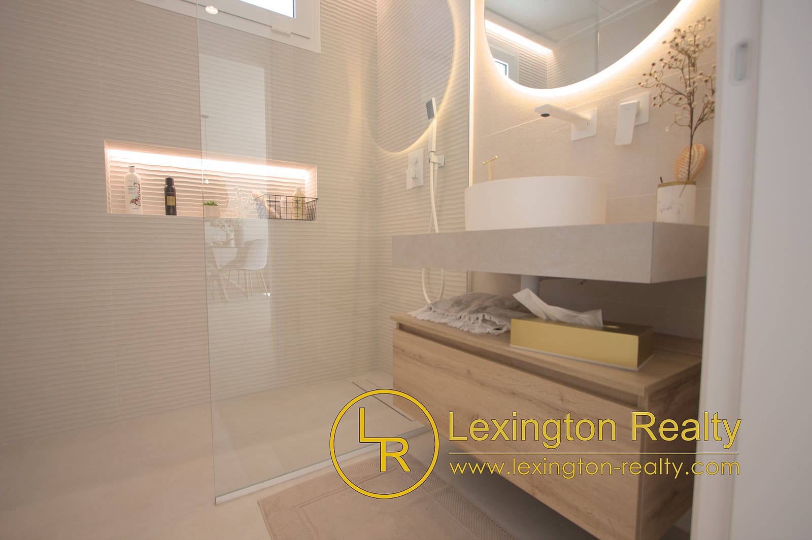 2 bedroom Apartment for sale in El Raso with pool garage - € 294,000 (Ref: 8816816)