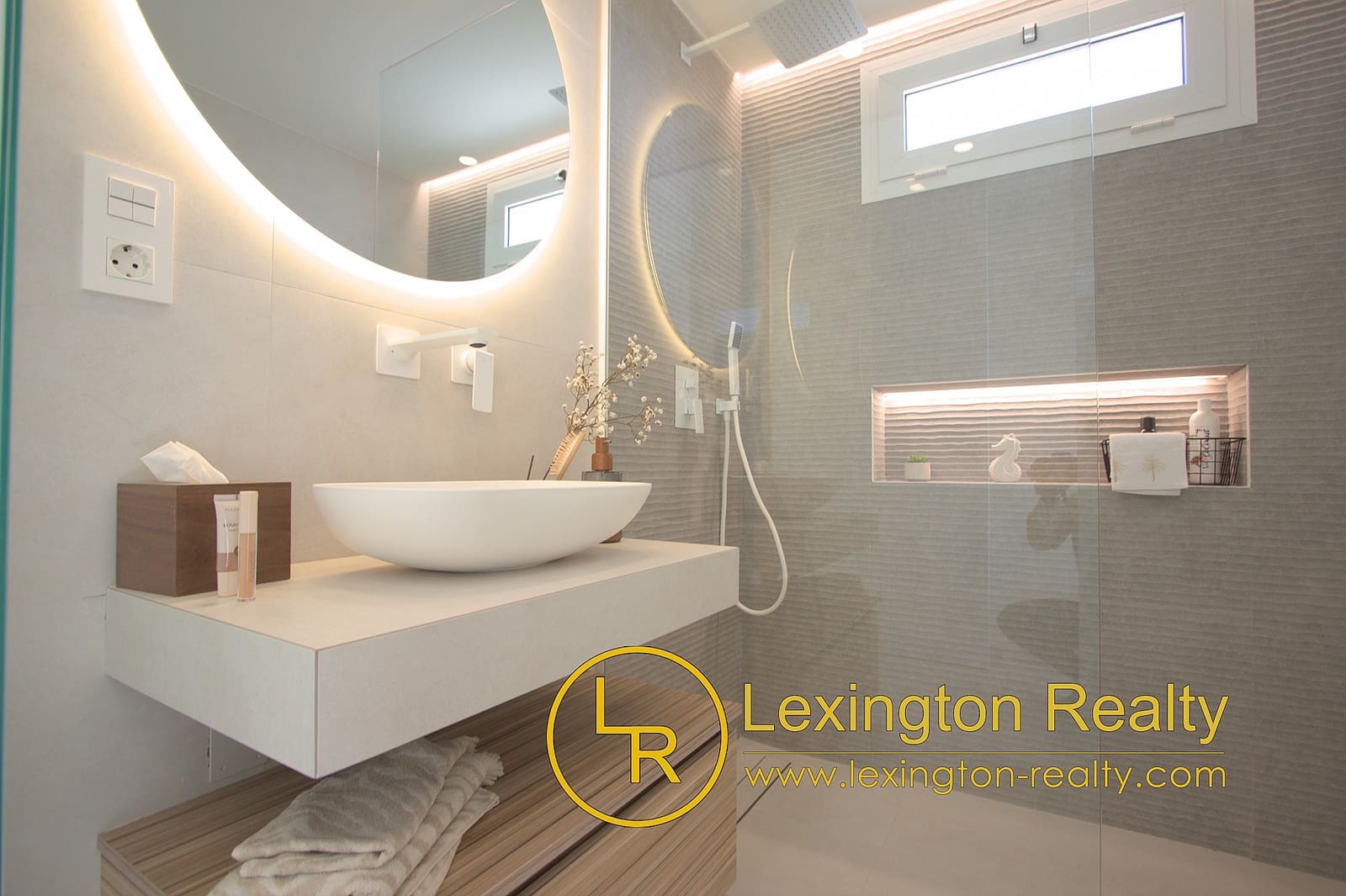 2 bedroom Apartment for sale in El Raso with pool garage - € 294,000 (Ref: 8816816)