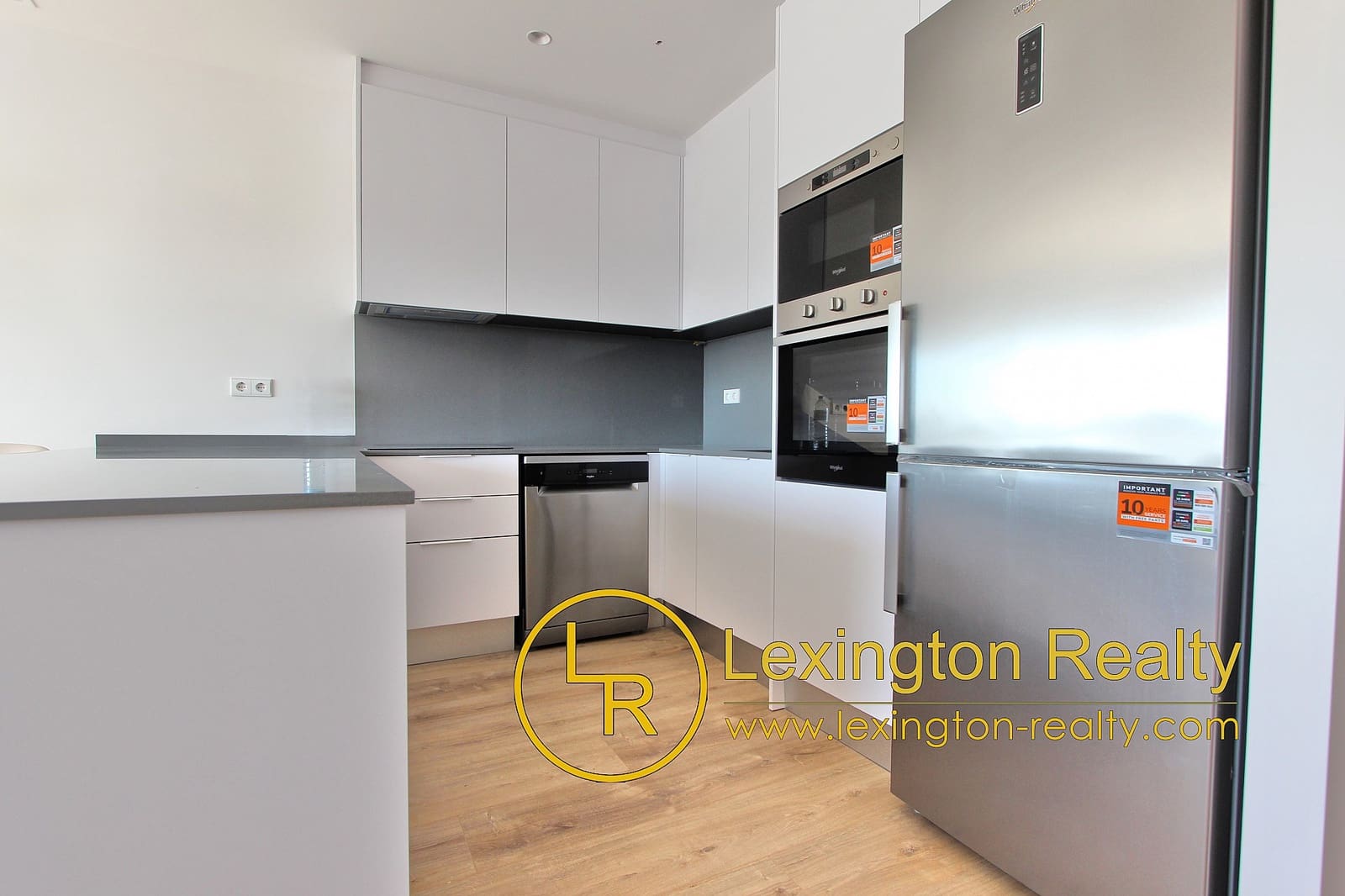 3 soveværelse Byhus til salg i Monforte del Cid med swimmingpool garage - € 332.500 (Ref: 8816817)