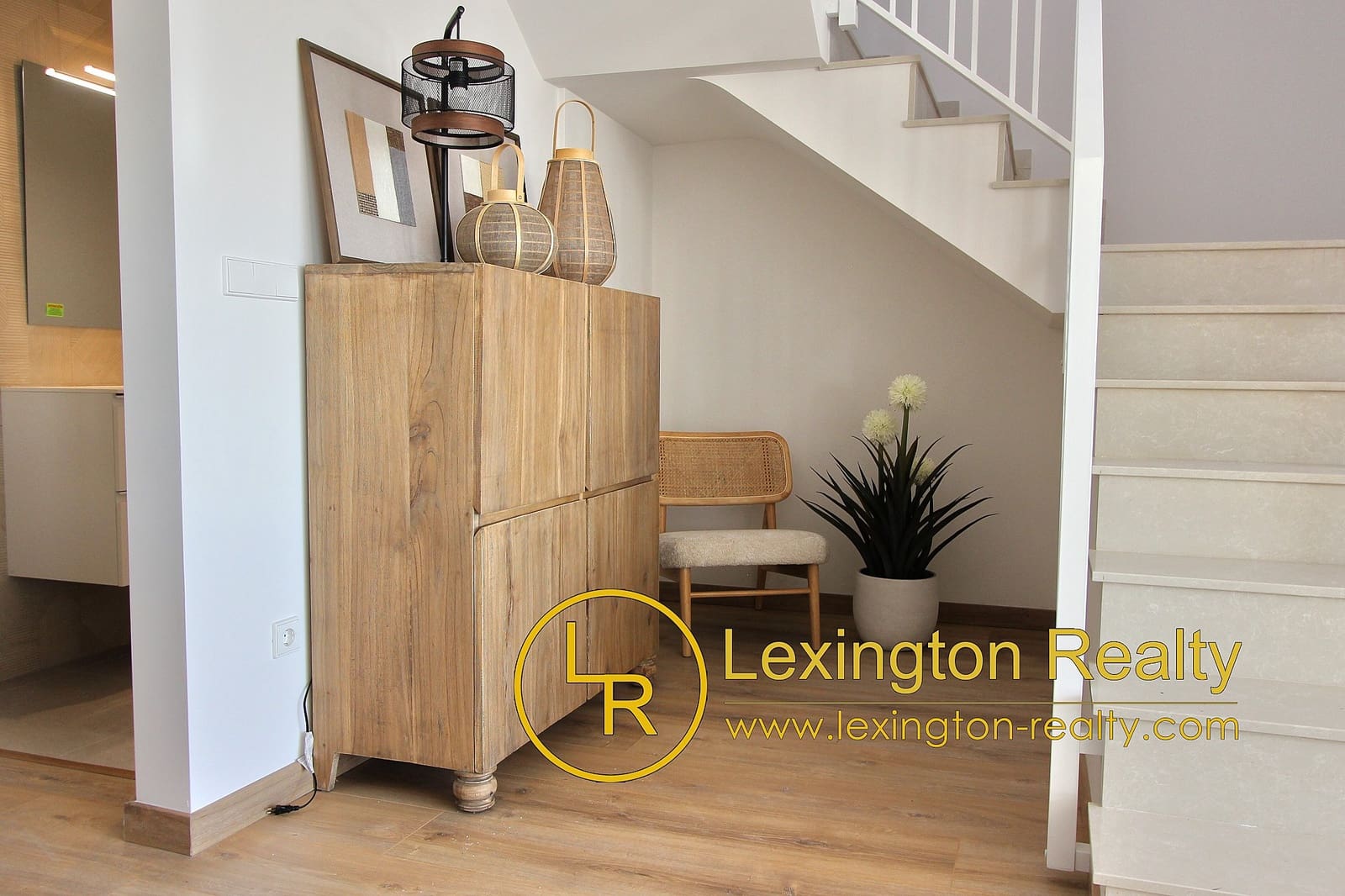 3 soveværelse Byhus til salg i Monforte del Cid med swimmingpool garage - € 332.500 (Ref: 8816817)