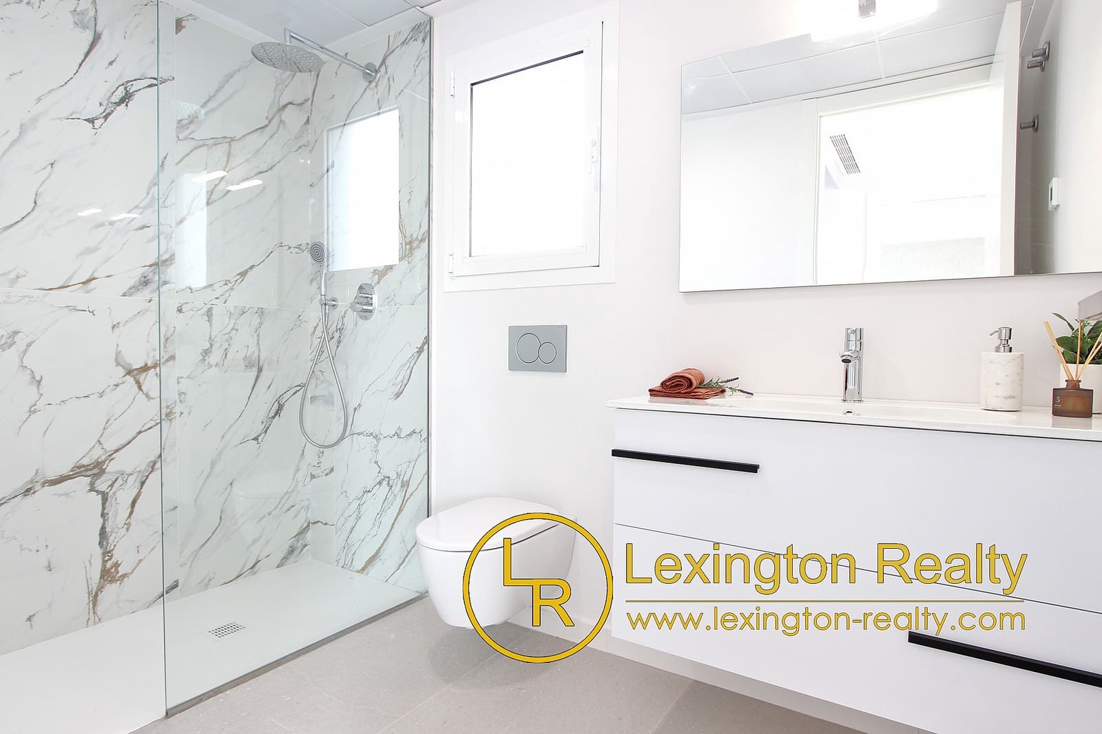 3 camera da letto Villa in vendita in Muchamiel / Mutxamel con piscina garage - 450.000 € (Rif: 8830056)