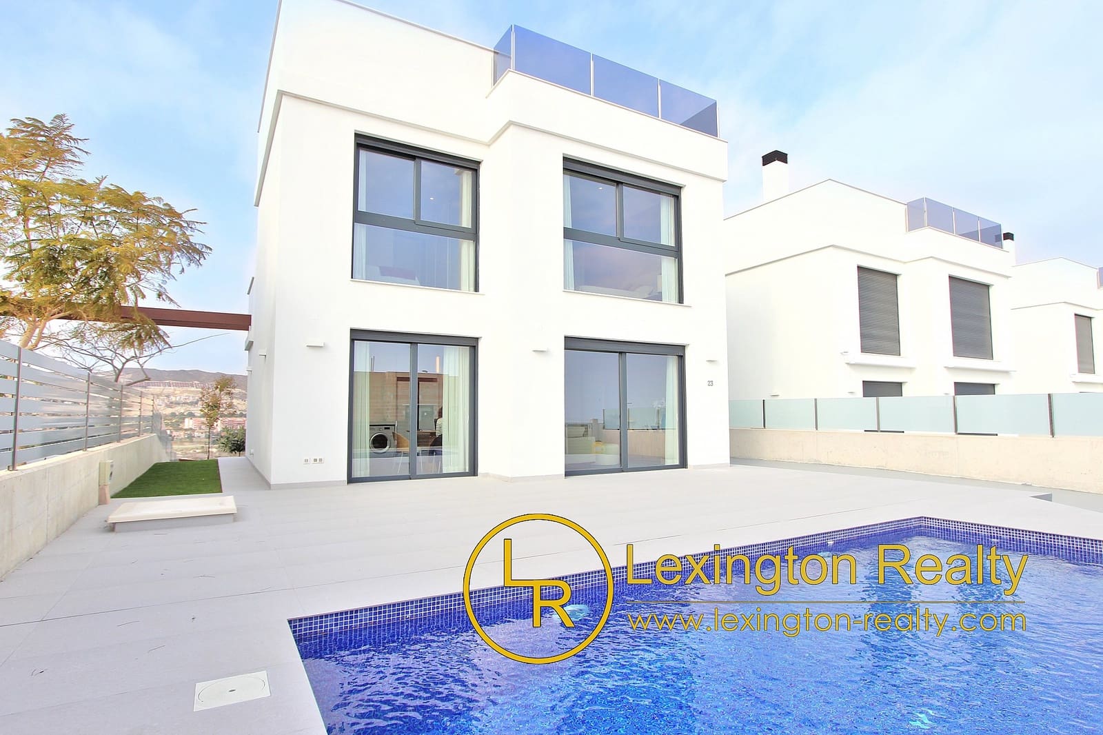 3 camera da letto Villa in vendita in Muchamiel / Mutxamel con piscina garage - 450.000 € (Rif: 8830056)