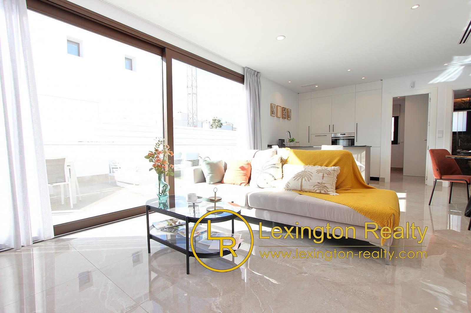 3 soveværelse Villa til salg i La Marina med swimmingpool garage - € 595.000 (Ref: 8909922)