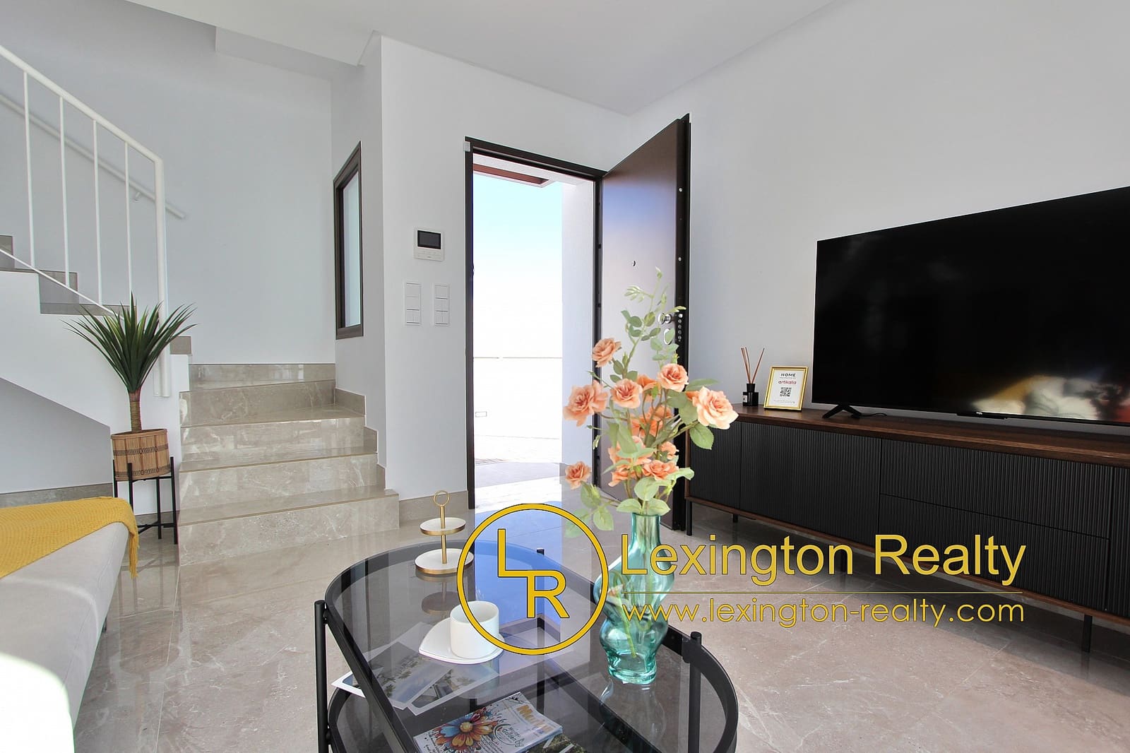 3 soveværelse Villa til salg i La Marina med swimmingpool garage - € 595.000 (Ref: 8909922)