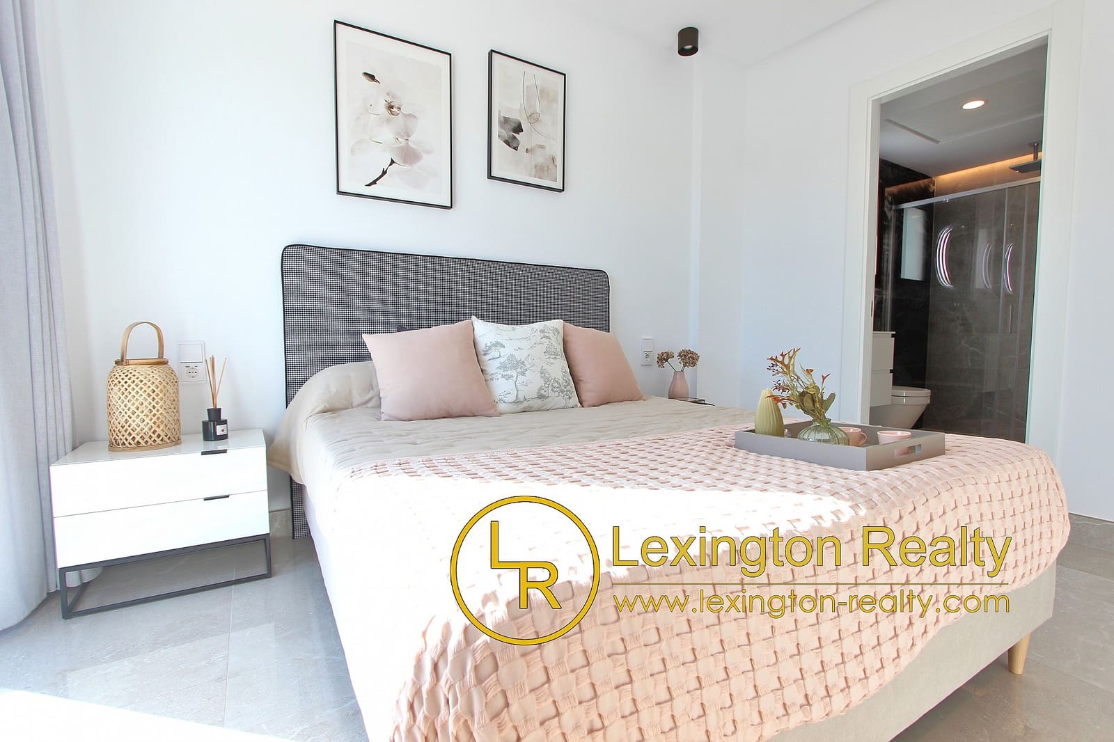 3 soveværelse Villa til salg i La Marina med swimmingpool garage - € 595.000 (Ref: 8909922)