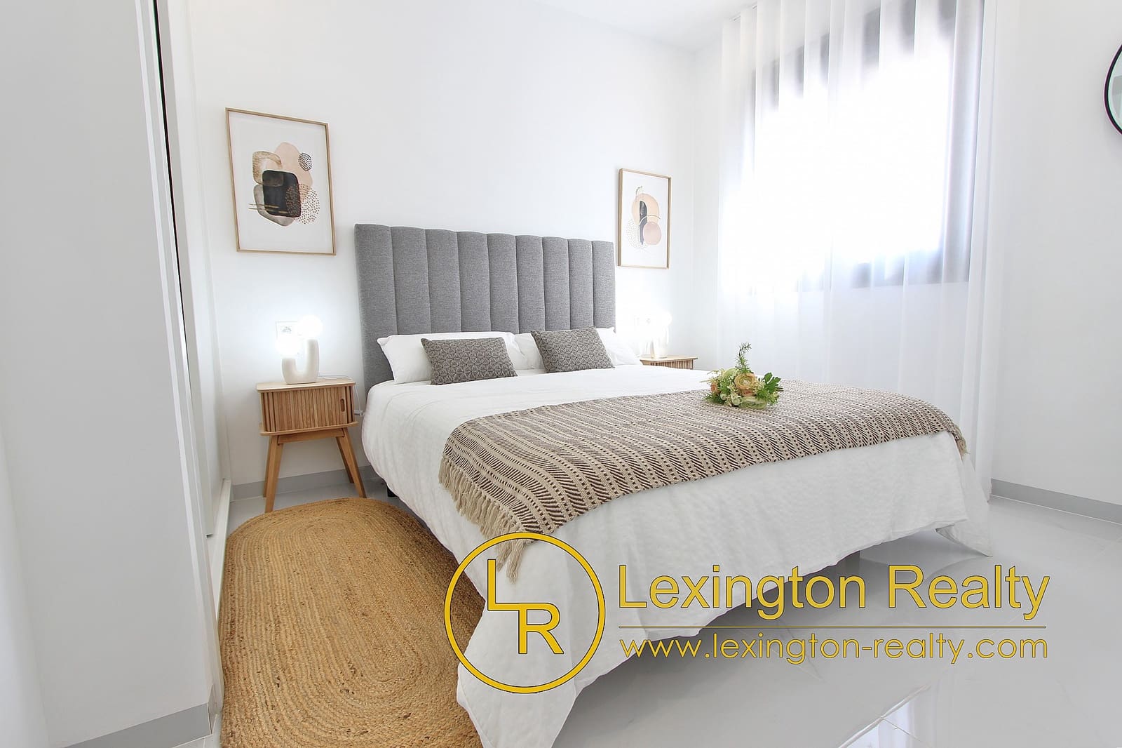 3 soveværelse Villa til salg i Orihuela Costa med swimmingpool garage - € 389.000 (Ref: 8909923)