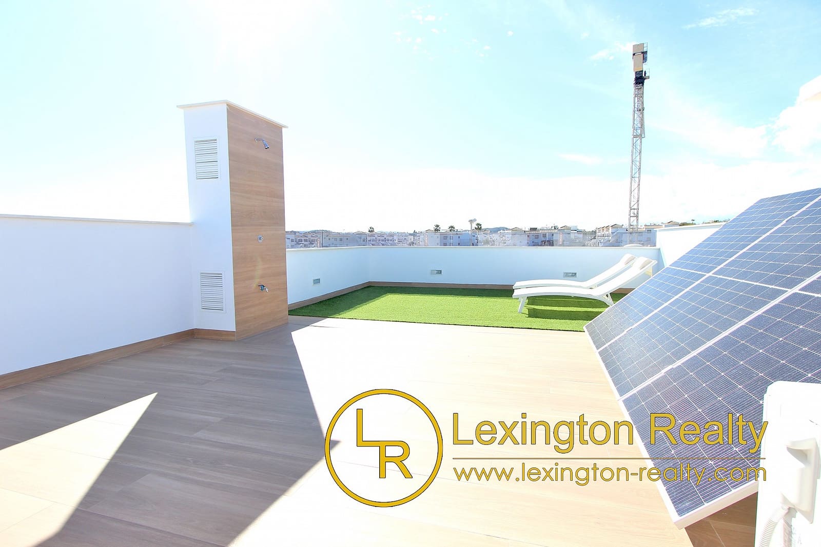 3 soveværelse Villa til salg i Orihuela Costa med swimmingpool garage - € 389.000 (Ref: 8909923)