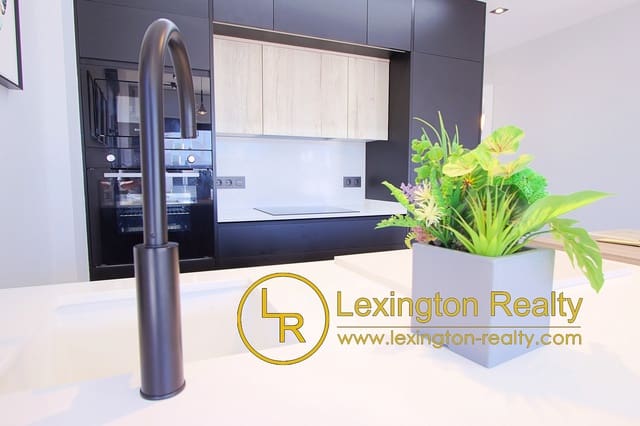 3 sypialnia Apartament na sprzedaż w Pilar de la Horadada ciudad, Pilar de la Horadada z basenem garażem - 340 000 € (Ref: 8956034)