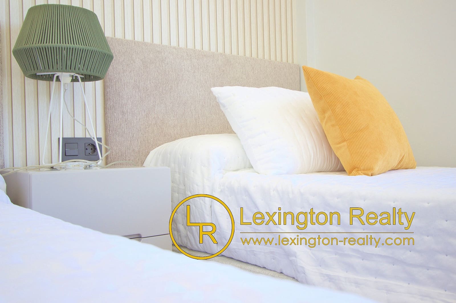 3 bedroom Apartment for sale in Pilar de la Horadada with pool garage - € 310,000 (Ref: 8956034)