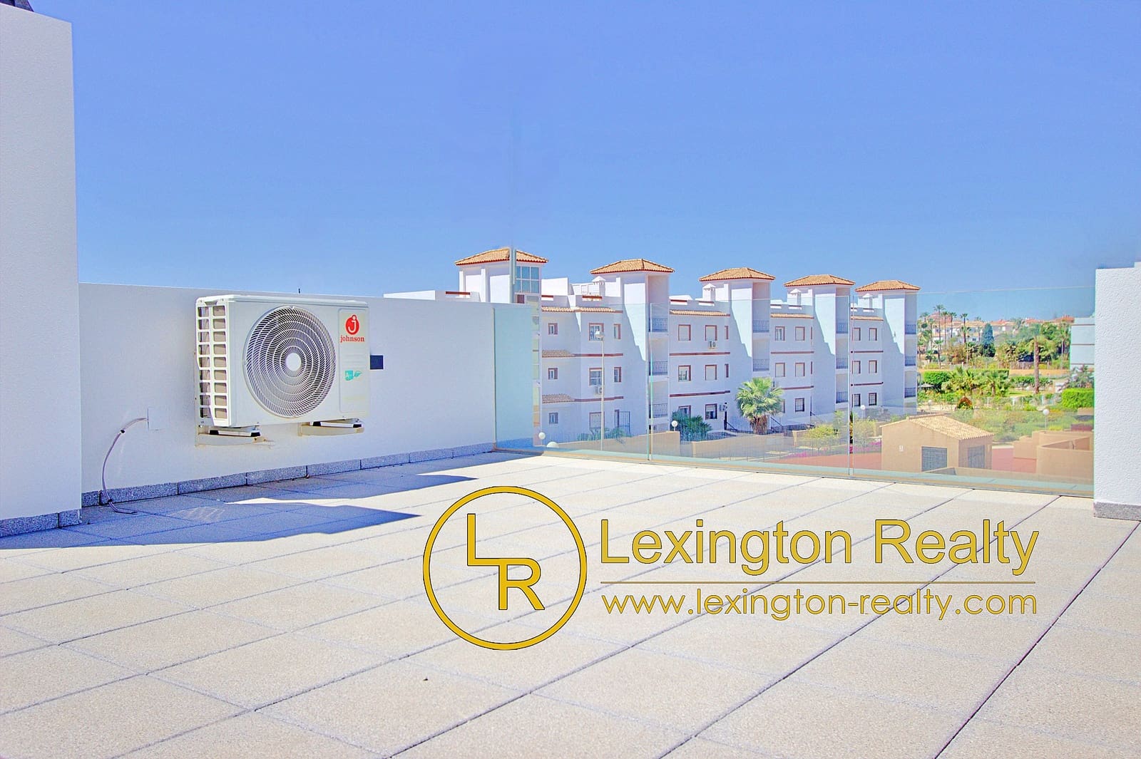 3 bedroom Apartment for sale in Pilar de la Horadada with pool garage - € 310,000 (Ref: 8956034)