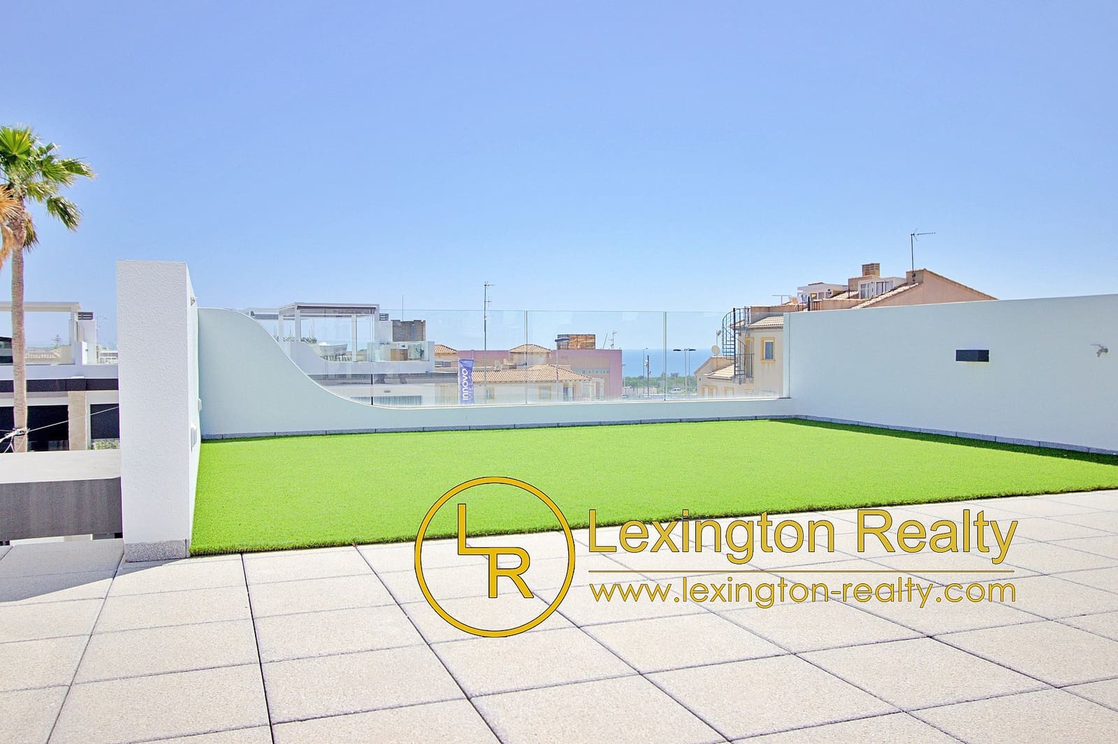 3 bedroom Apartment for sale in Pilar de la Horadada with pool garage - € 310,000 (Ref: 8956034)