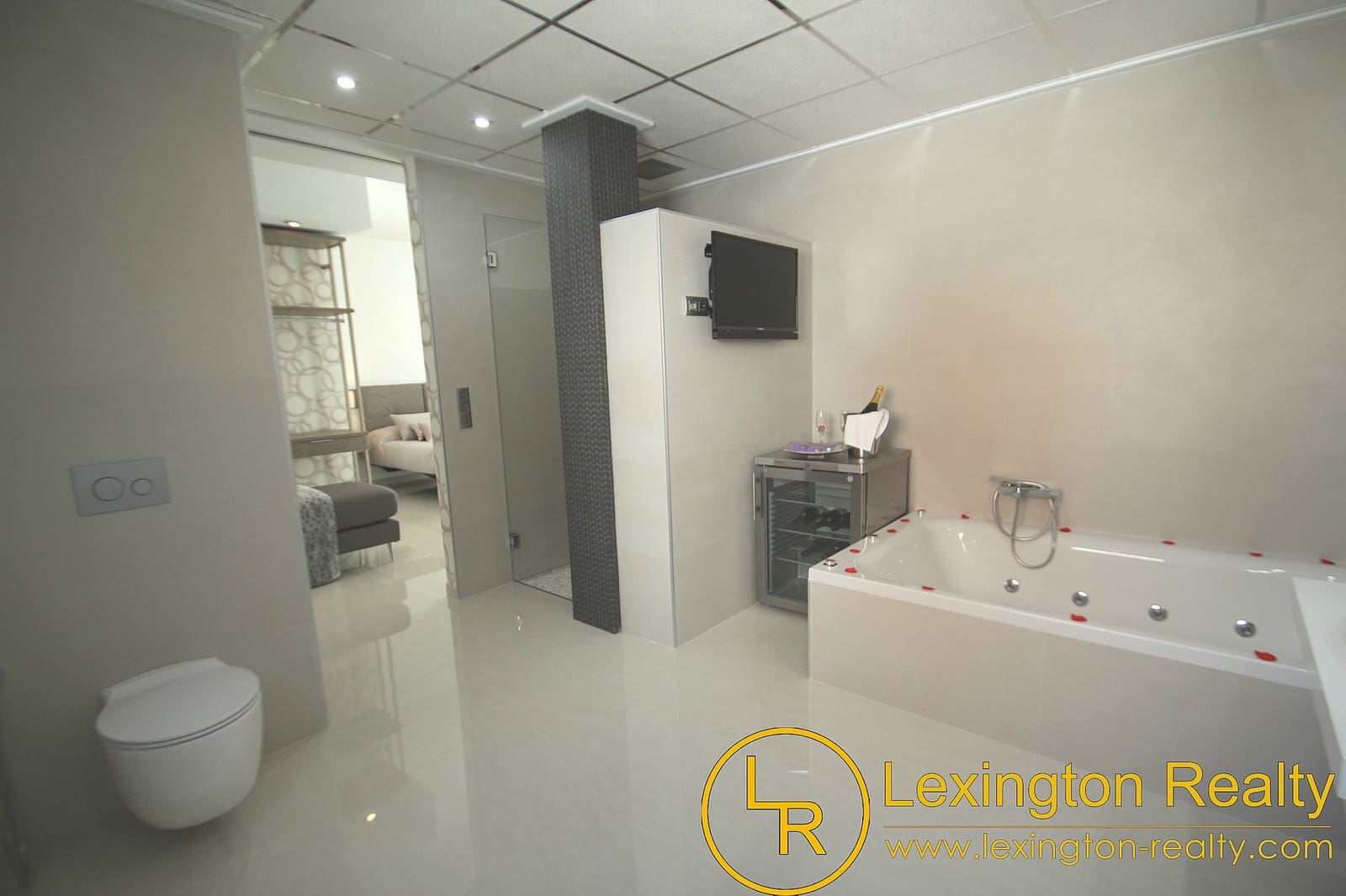 3 sypialnia Willa na sprzedaż w Los Montesinos z basenem garażem - 485 000 € (Ref: 8956036)