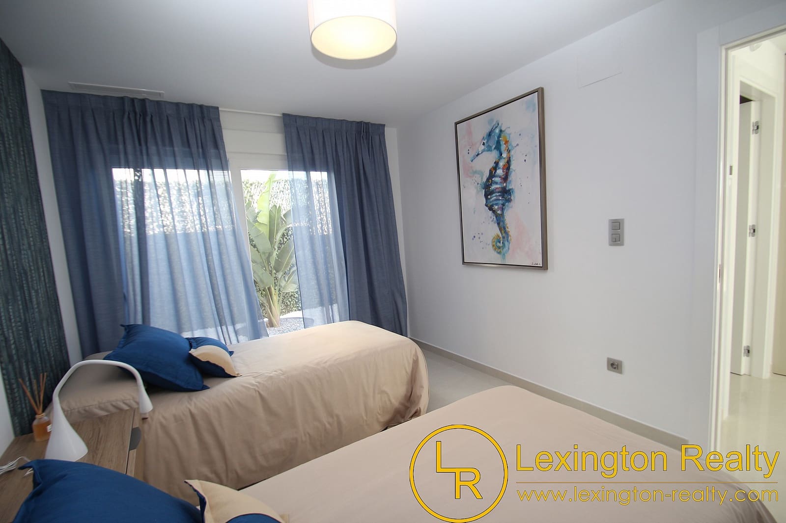 3 sypialnia Willa na sprzedaż w Los Montesinos z basenem garażem - 485 000 € (Ref: 8956036)