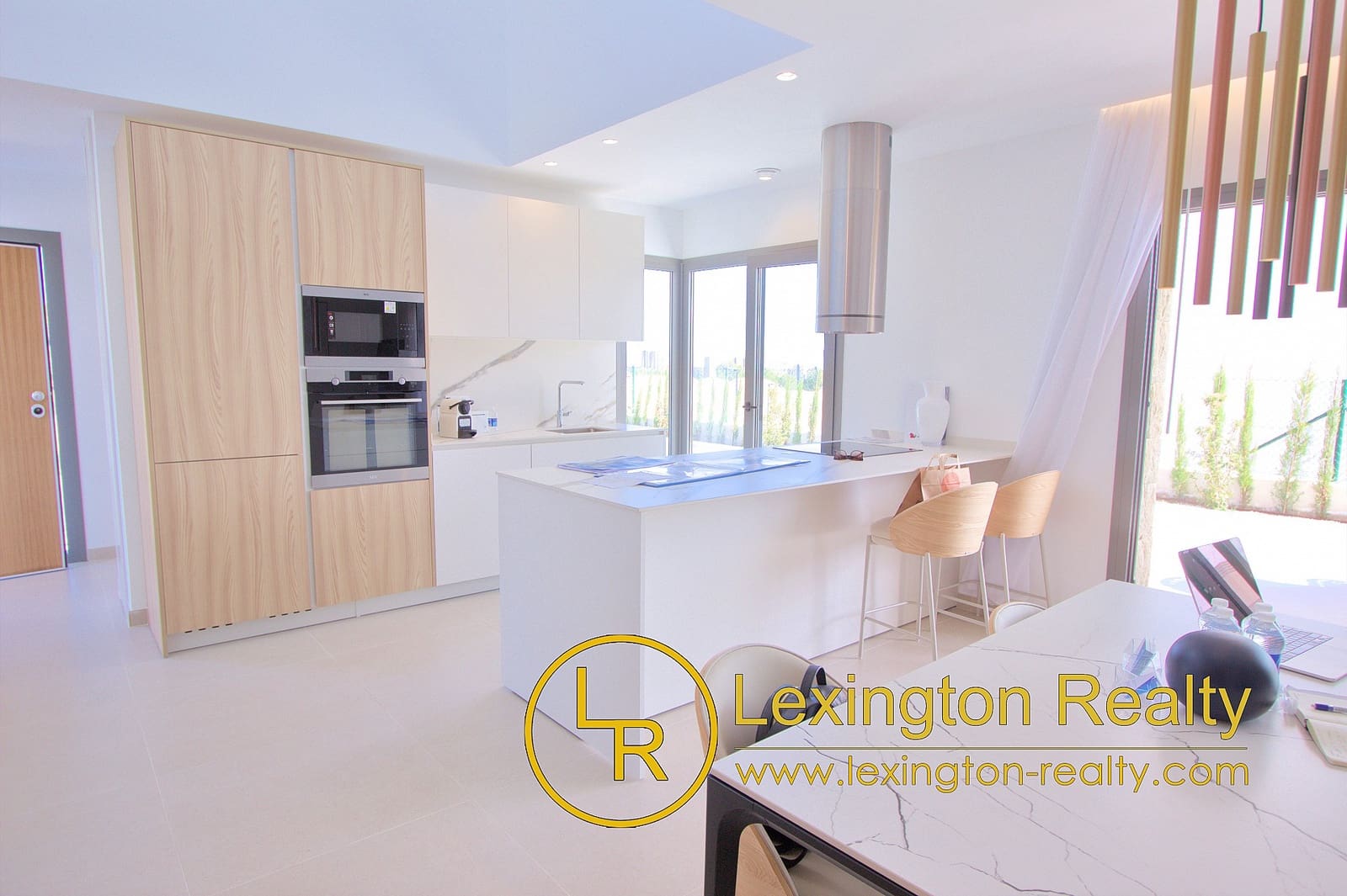 3 bedroom Villa for sale in Finestrat with pool garage - € 975,000 (Ref: 8956041)