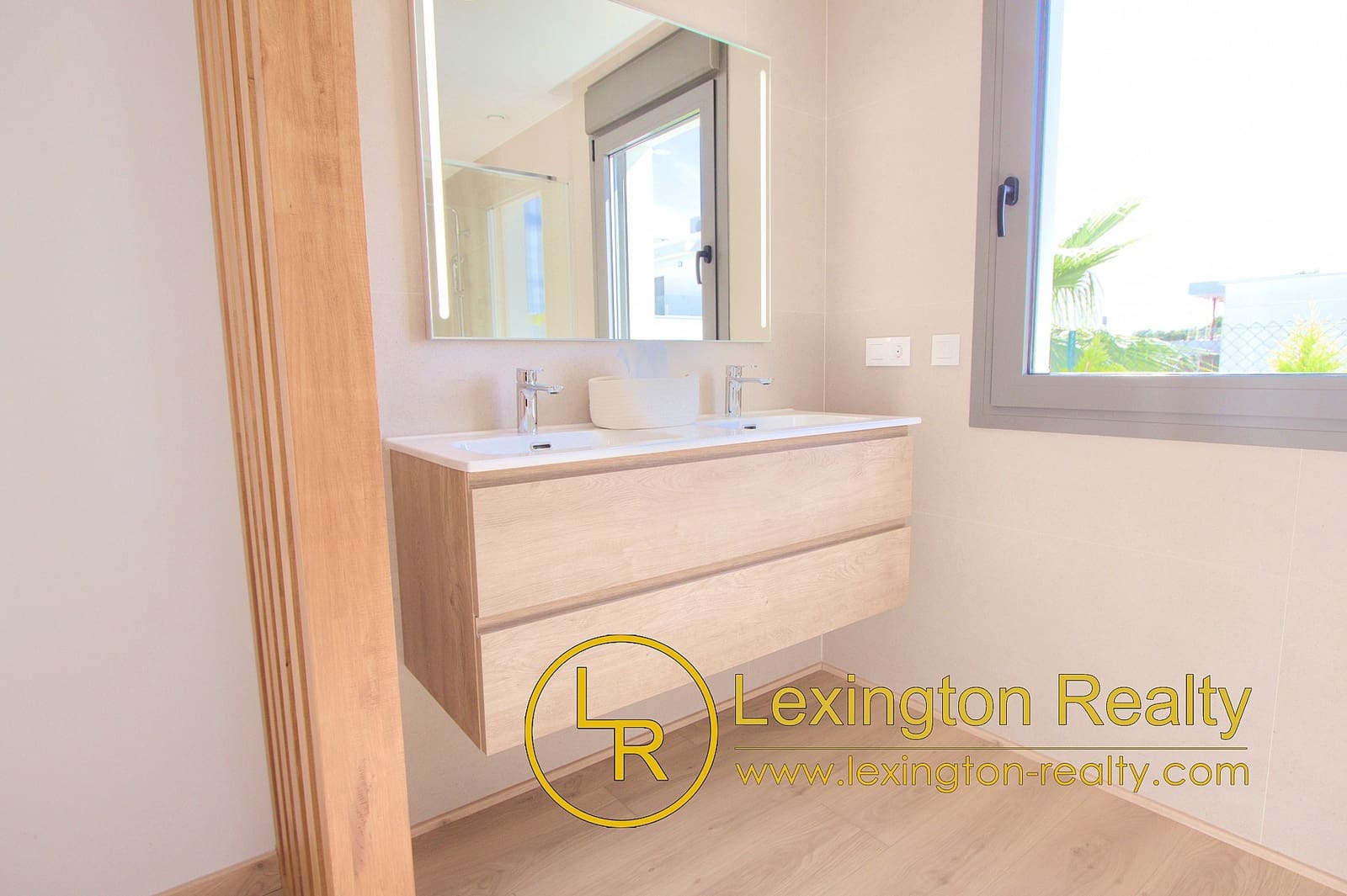 3 bedroom Villa for sale in Finestrat with pool garage - € 975,000 (Ref: 8956041)