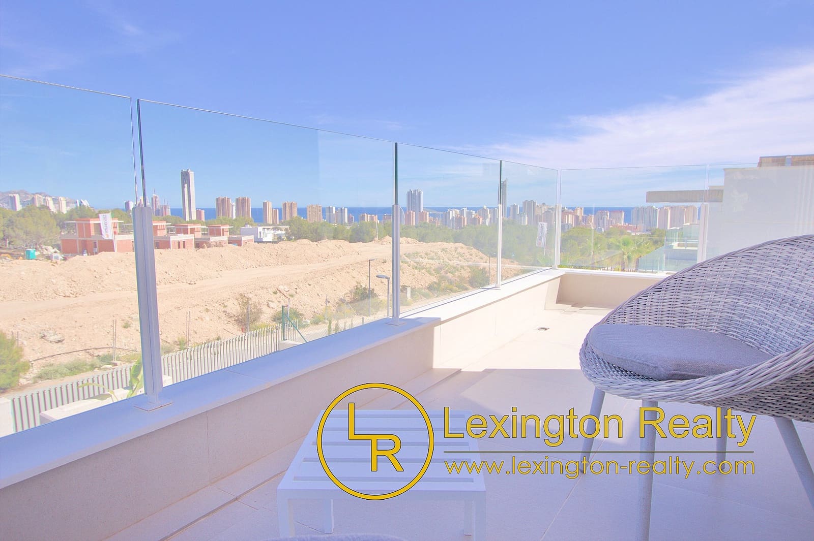 3 bedroom Villa for sale in Finestrat with pool garage - € 975,000 (Ref: 8956041)