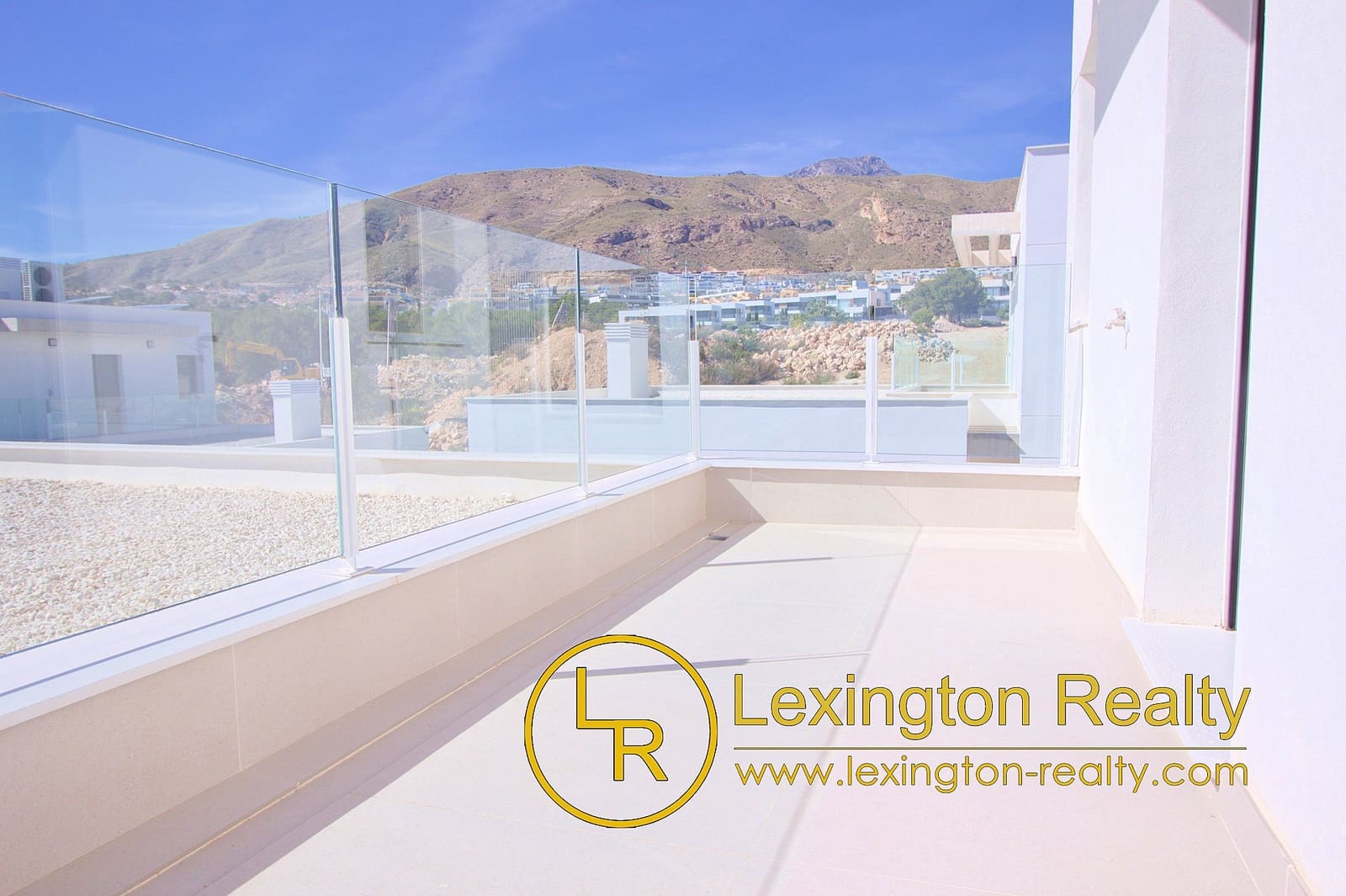 3 bedroom Villa for sale in Finestrat with pool garage - € 975,000 (Ref: 8956041)