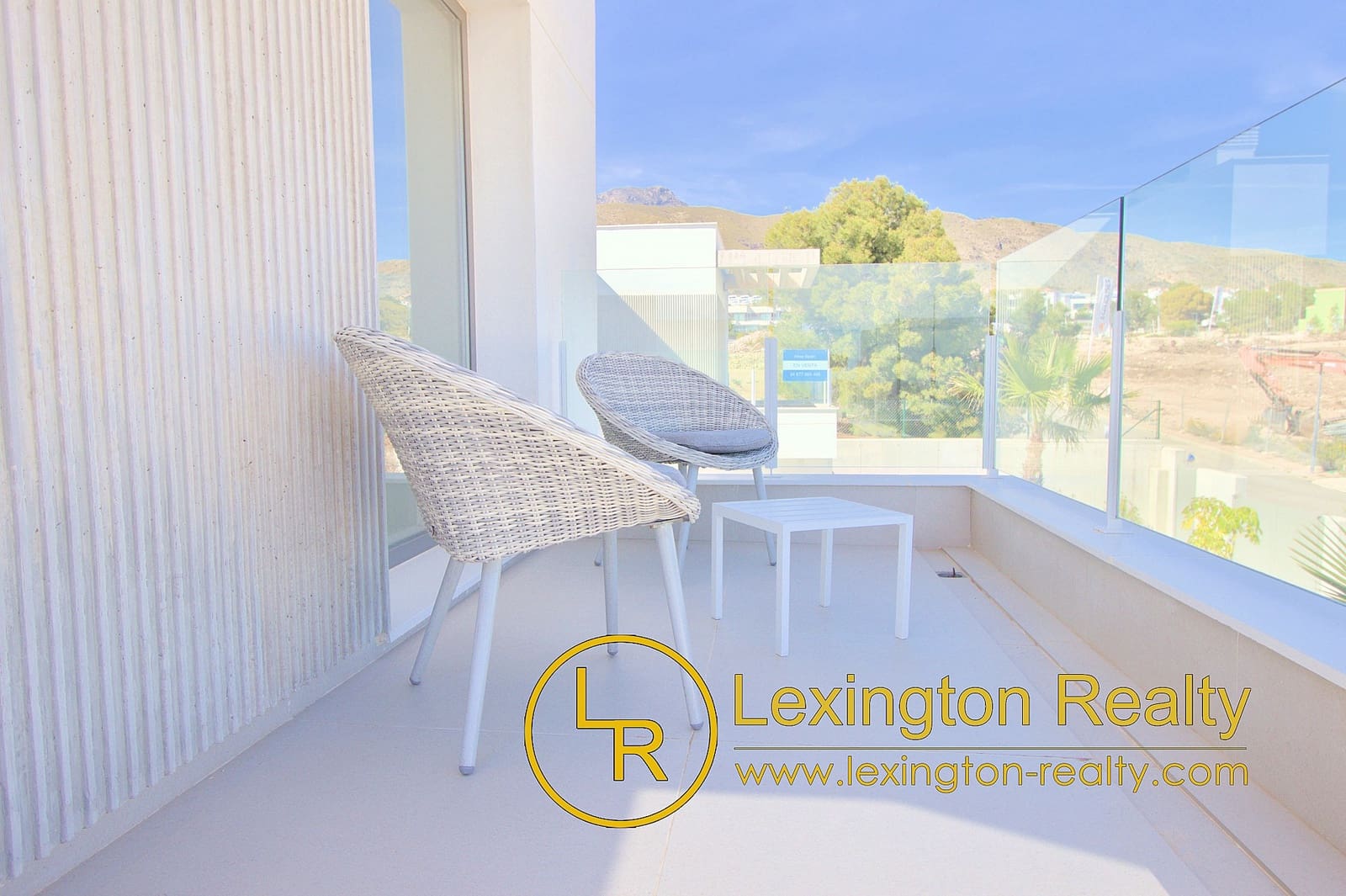 3 bedroom Villa for sale in Finestrat with pool garage - € 975,000 (Ref: 8956041)