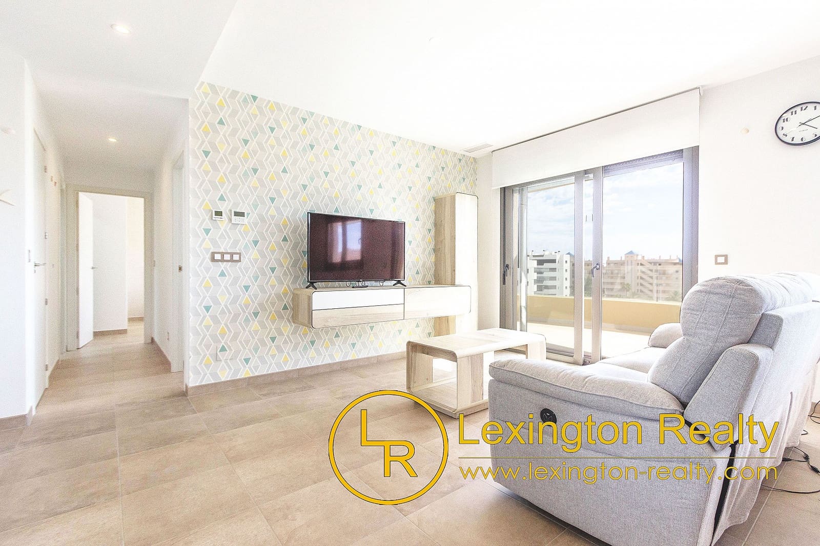 2 soveværelse Penthouse til salg i Arenales del Sol med swimmingpool garage - € 349.000 (Ref: 8969510)