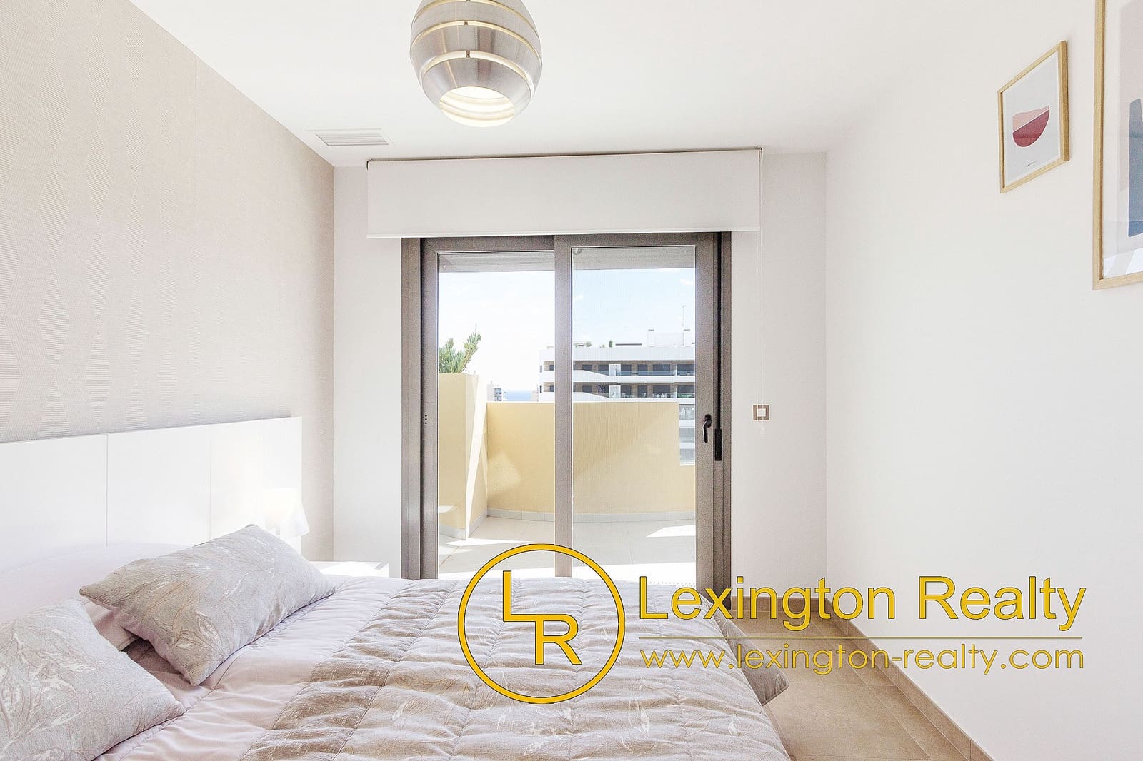 2 soveværelse Penthouse til salg i Arenales del Sol med swimmingpool garage - € 349.000 (Ref: 8969510)