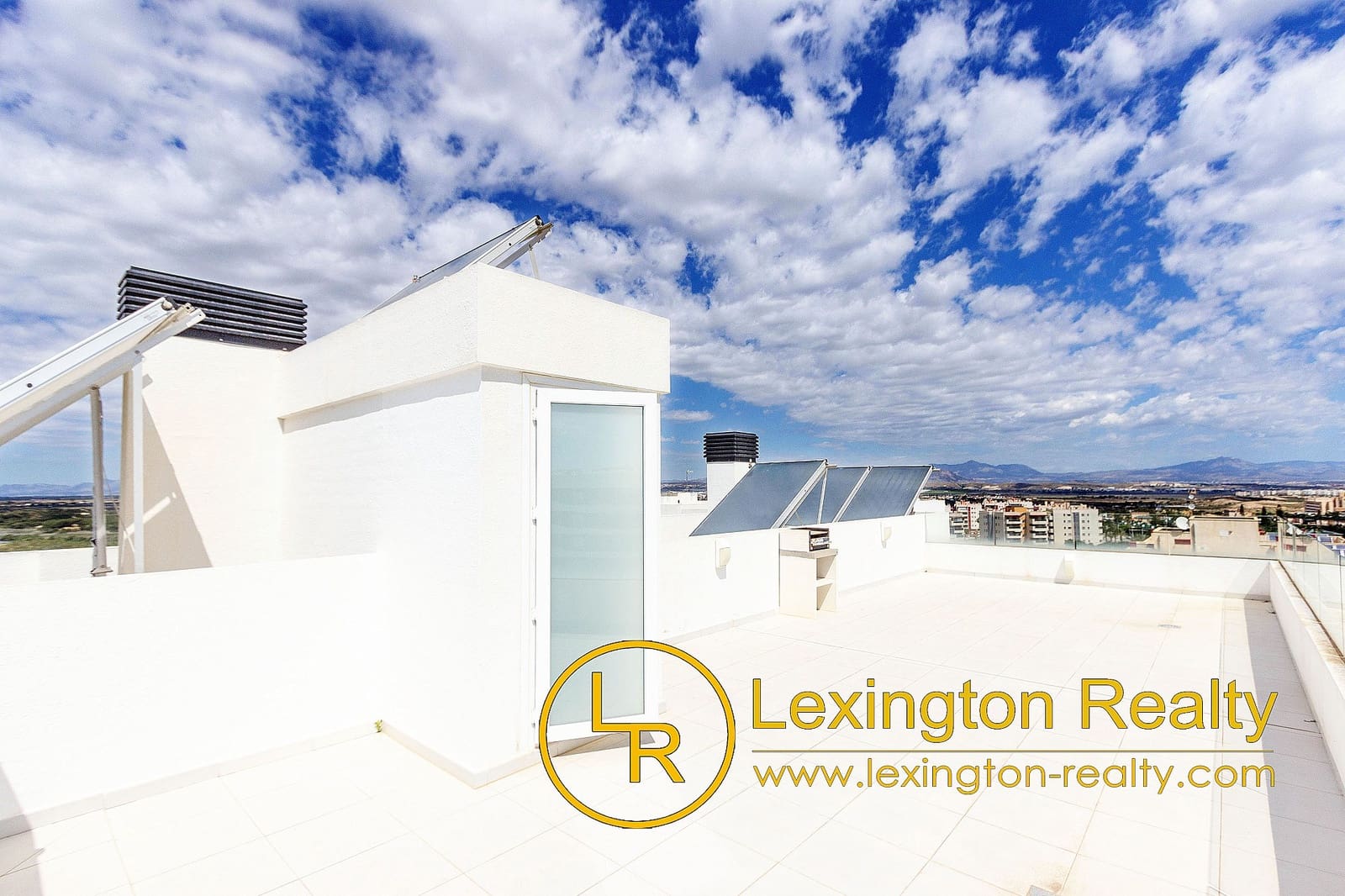 2 soveværelse Penthouse til salg i Arenales del Sol med swimmingpool garage - € 349.000 (Ref: 8969510)