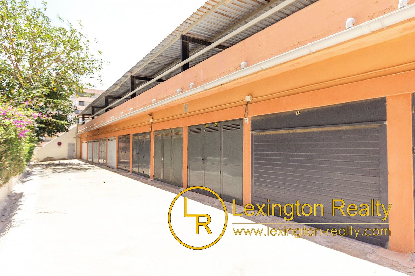 2 soveværelse Lejlighed til salg i Arenales del Sol med garage - € 255.000 (Ref: 9003919)