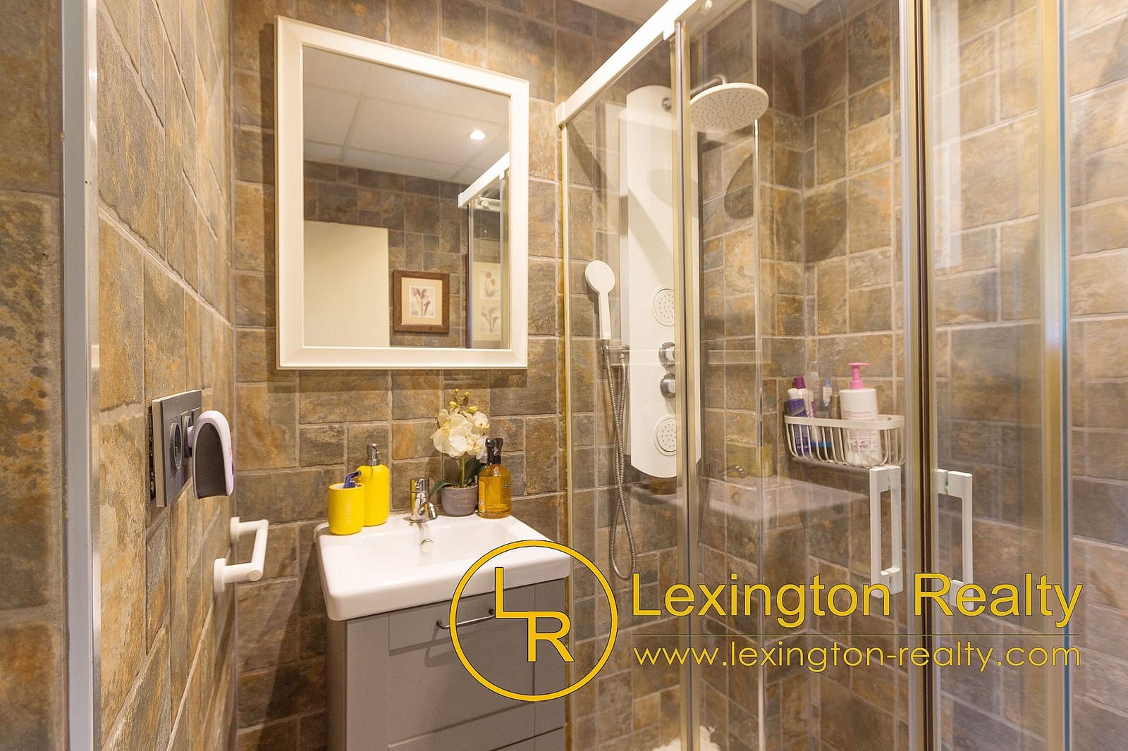 1 soveværelse Byhus til salg i Arenales del Sol med swimmingpool garage - € 505.000 (Ref: 9064337)