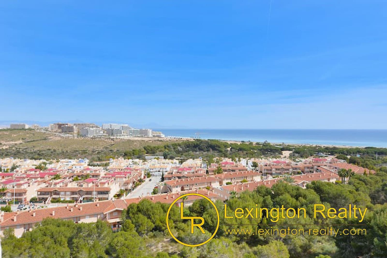 2 soveværelse Penthouse til salg i Gran Alacant med swimmingpool garage - € 419.000 (Ref: 9133805)