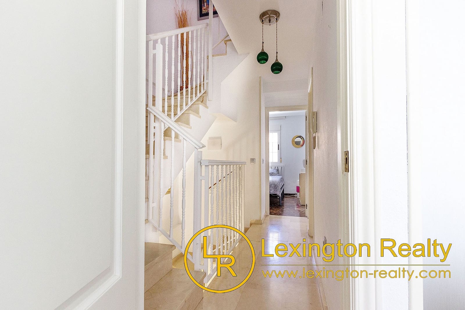 5 bedroom Townhouse for sale in Santa Pola with pool garage - € 319,000 (Ref: 9203306)