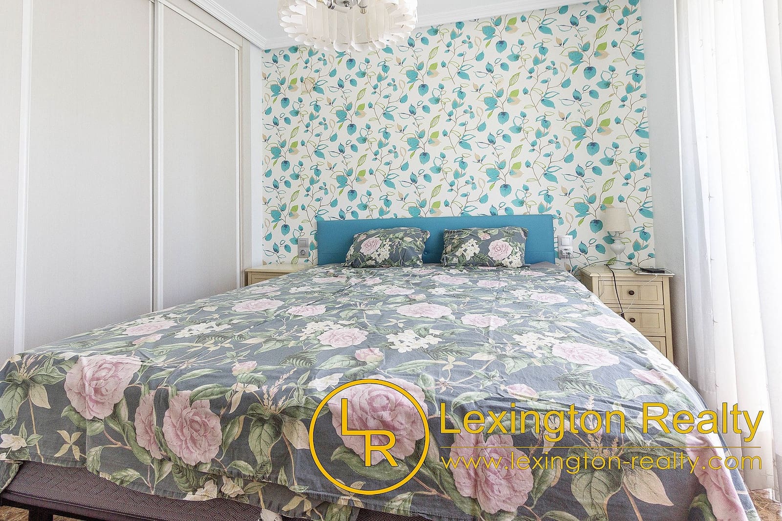 5 bedroom Townhouse for sale in Santa Pola with pool garage - € 319,000 (Ref: 9203306)