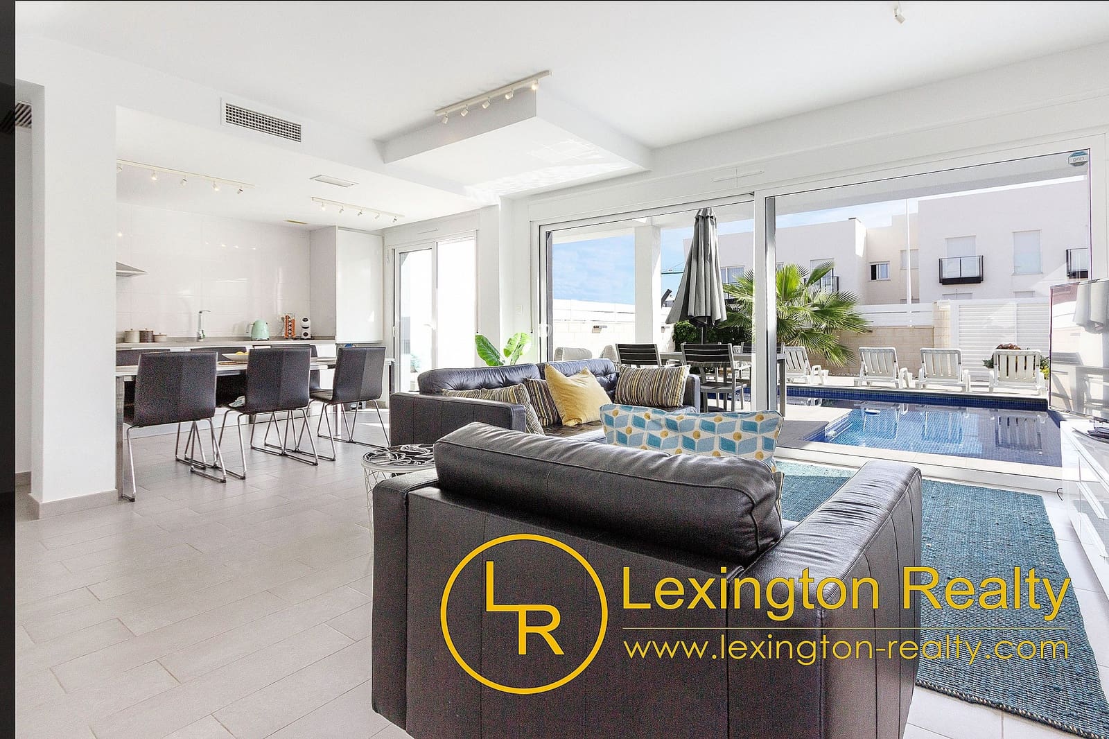 3 slaapkamer Halfvrijstaande villa te koop in Gran Alacant met zwembad garage - € 425.000 (Ref: 9378251)