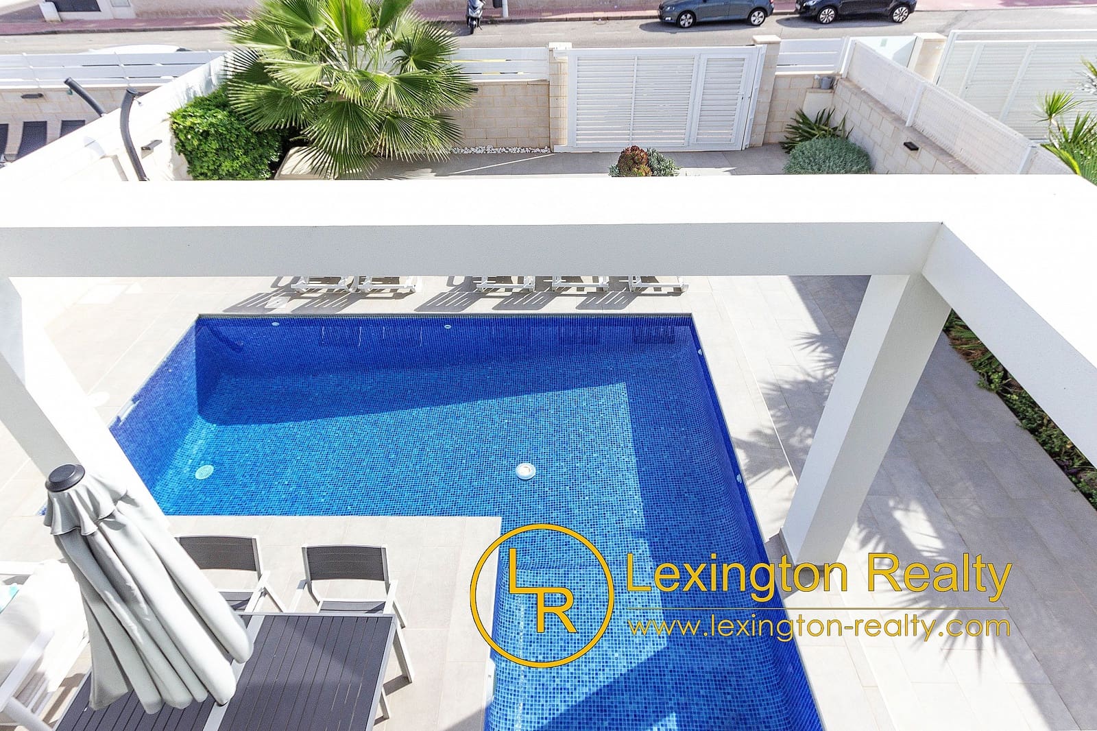 3 slaapkamer Halfvrijstaande villa te koop in Gran Alacant met zwembad garage - € 425.000 (Ref: 9378251)