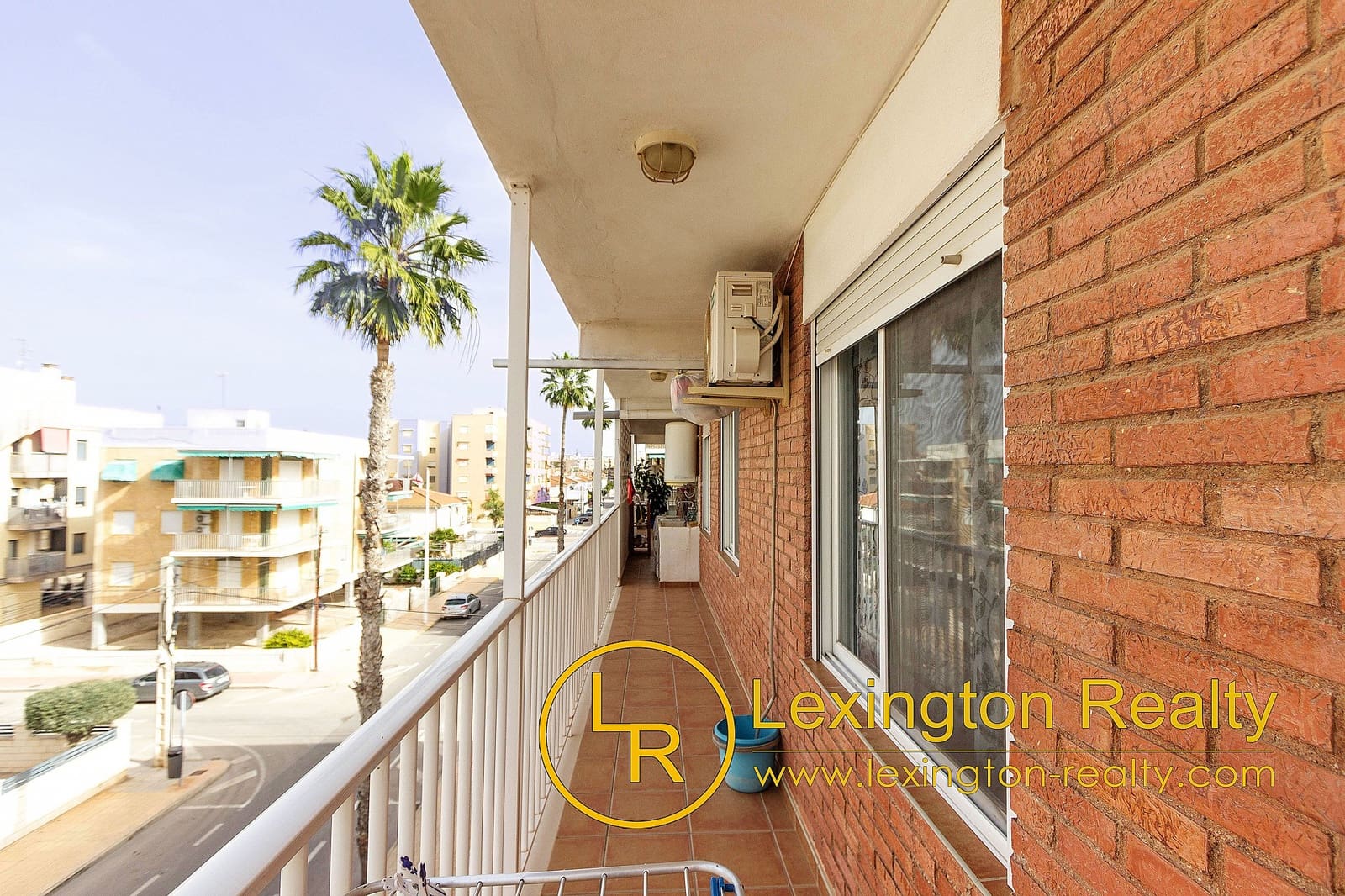 3 bedroom Apartment for sale in Santa Pola - € 240,000 (Ref: 9402408)