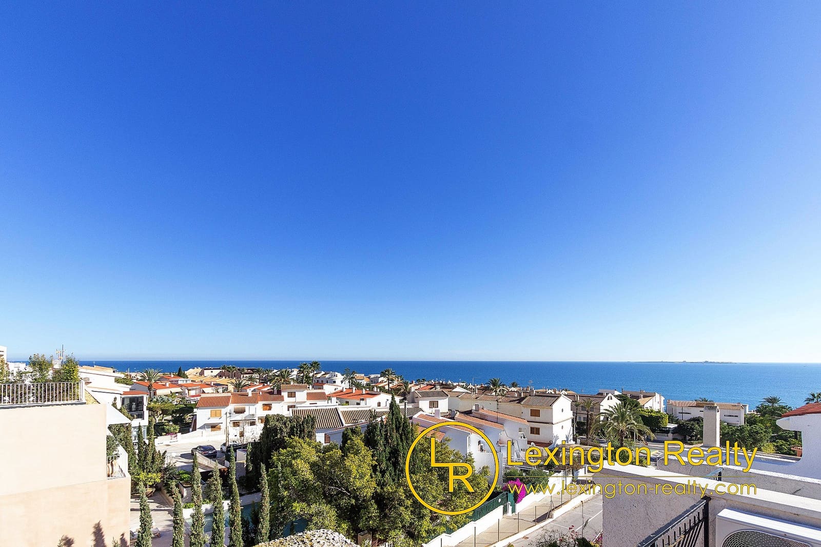 3 soverom Hus til salgs i Santa Pola med svømmebasseng - € 349 000 (Ref: 9510189)