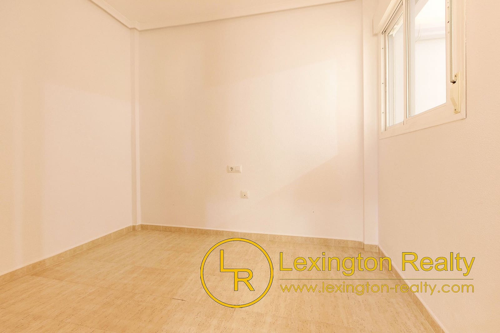 2 soverom Leilighet til salgs i Gran Alacant med svømmebasseng - € 229 000 (Ref: 9510190)