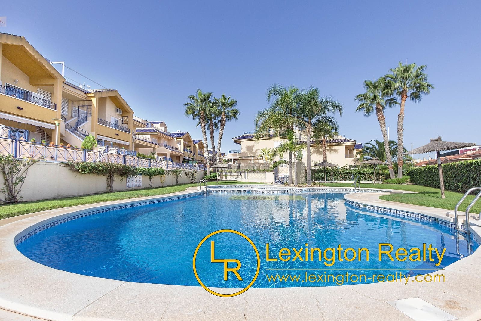 2 soverom Leilighet til salgs i Gran Alacant med svømmebasseng - € 229 000 (Ref: 9510190)