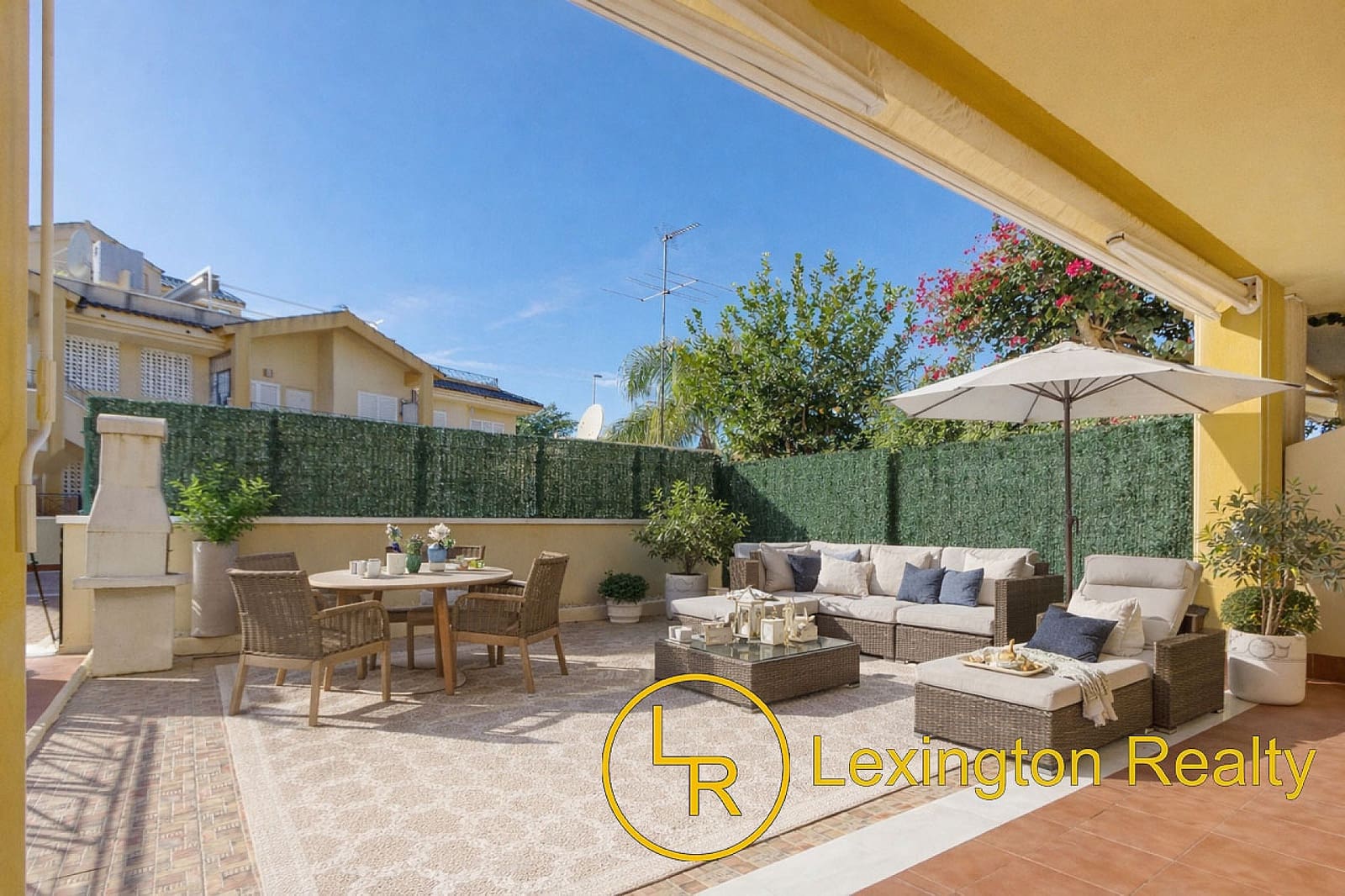 2 soveværelse Lejlighed til salg i Gran Alacant med swimmingpool - € 229.000 (Ref: 9510190)