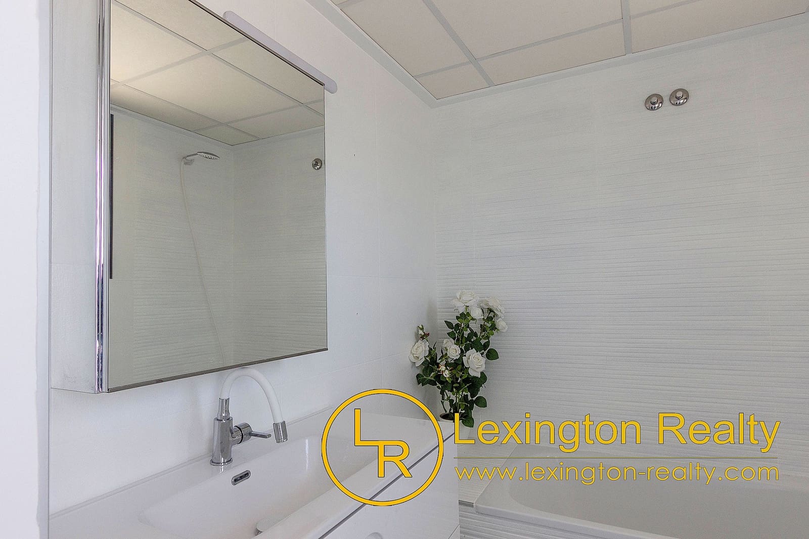 2 sypialnia Dom blizniak na sprzedaż w Gran Alacant z basenem garażem - 475 000 € (Ref: 9532800)