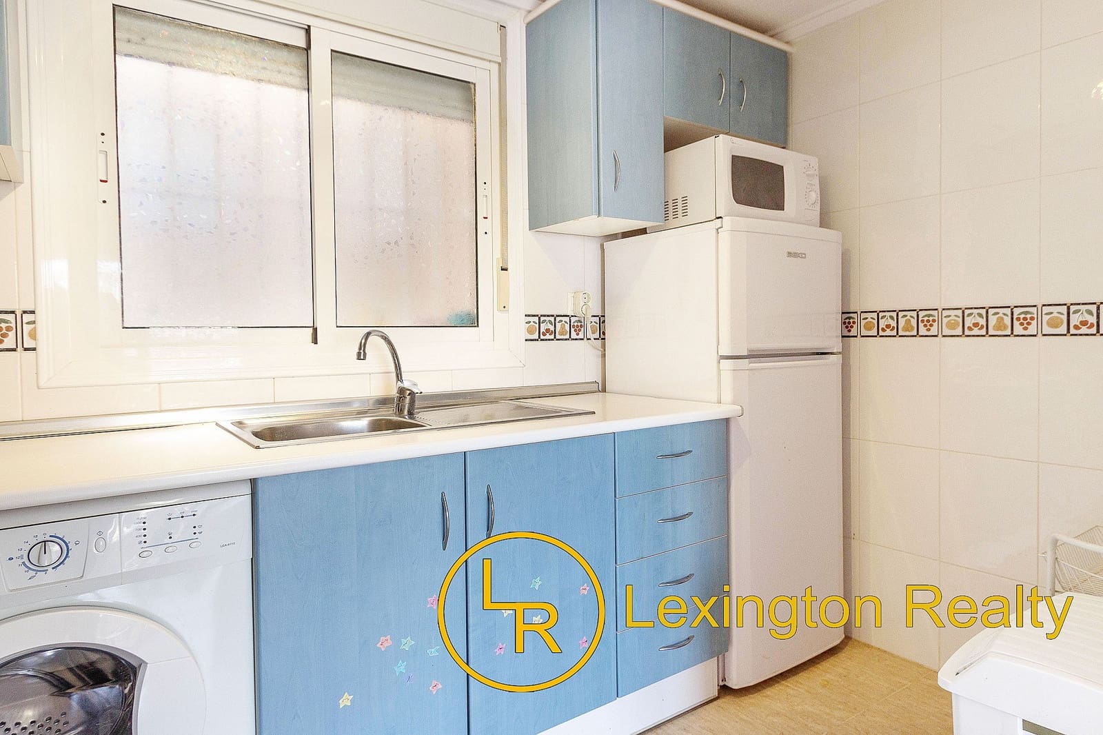 3 bedroom Apartment for sale in Gran Alacant with pool garage - € 190,000 (Ref: 9688546)