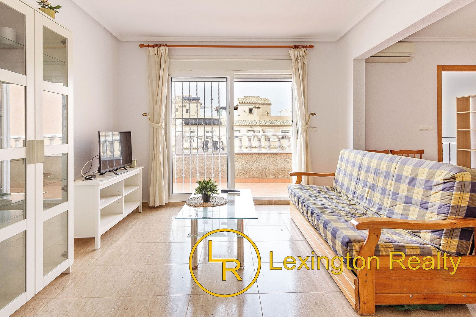 3 bedroom Apartment for sale in Gran Alacant with pool garage - € 190,000 (Ref: 9688546)