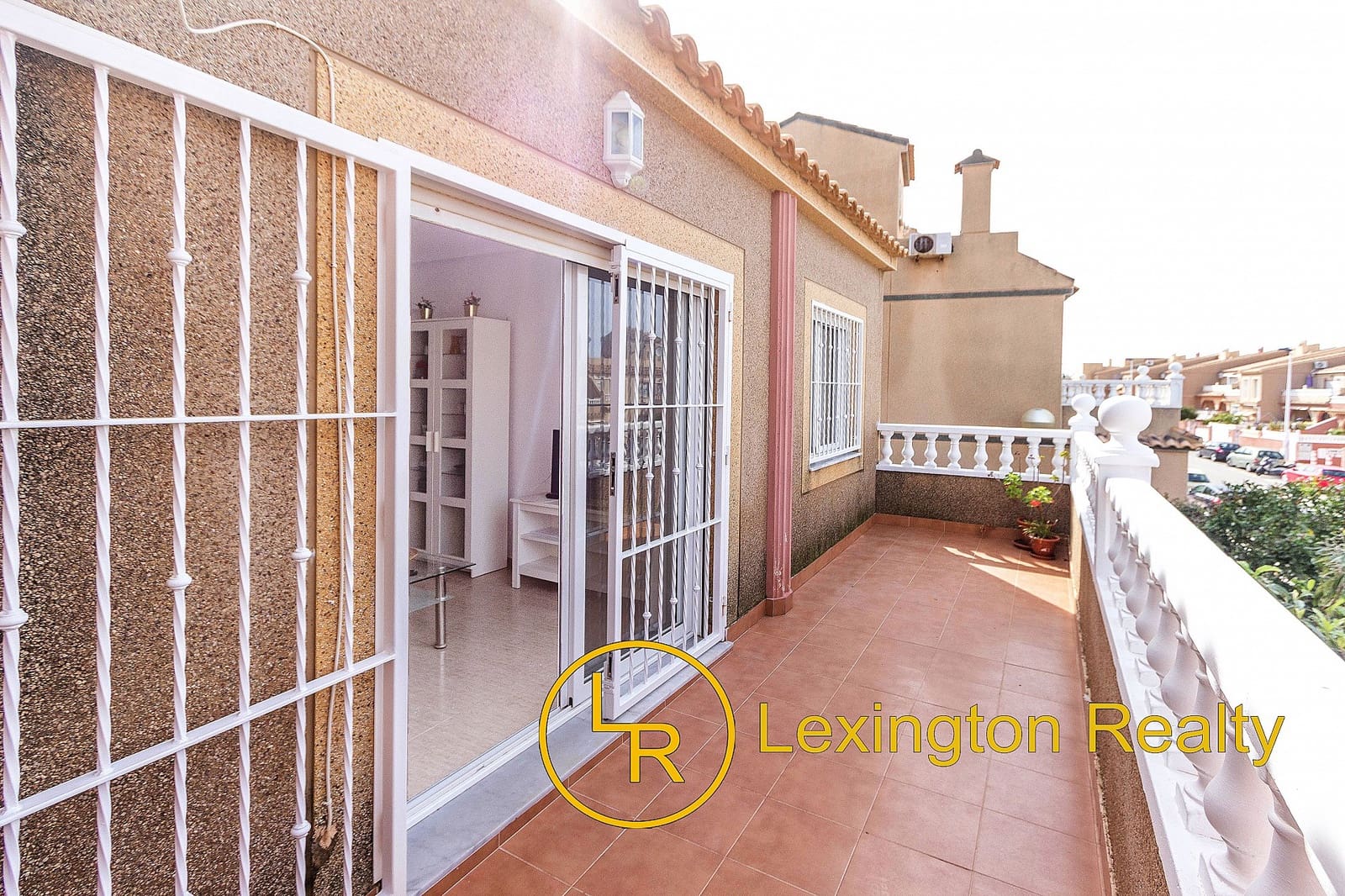 3 bedroom Apartment for sale in Gran Alacant with pool garage - € 190,000 (Ref: 9688546)