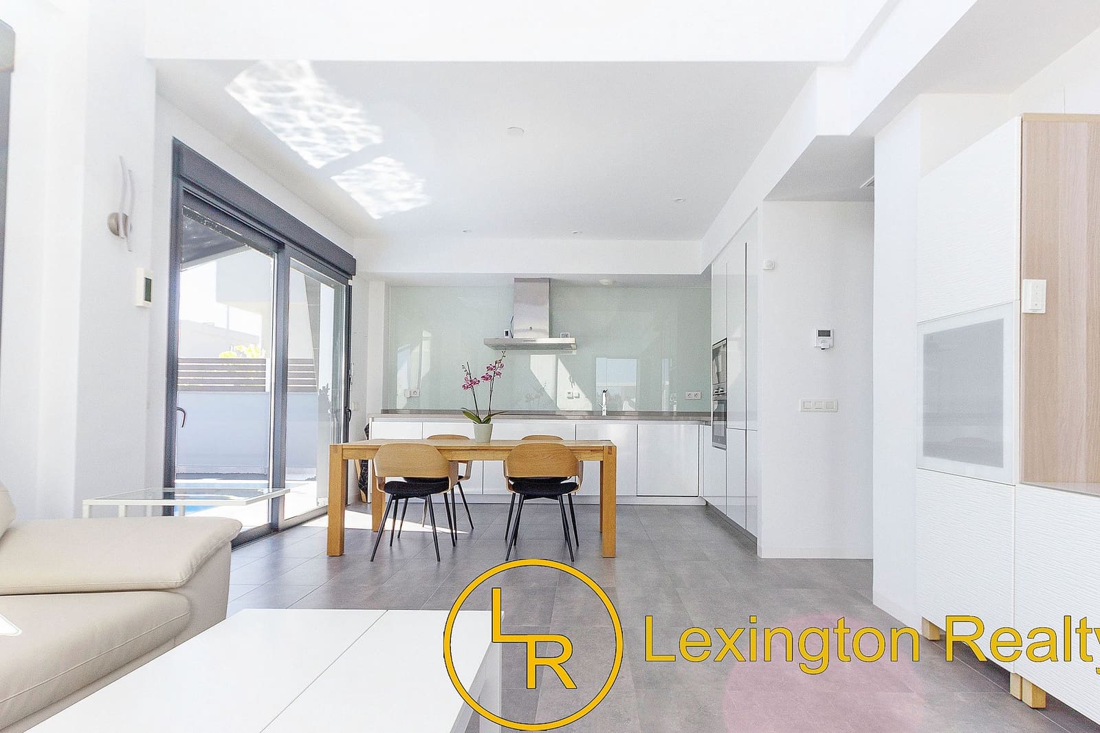 3 sypialnia Willa na sprzedaż w Gran Alacant z basenem garażem - 549 000 € (Ref: 9694166)