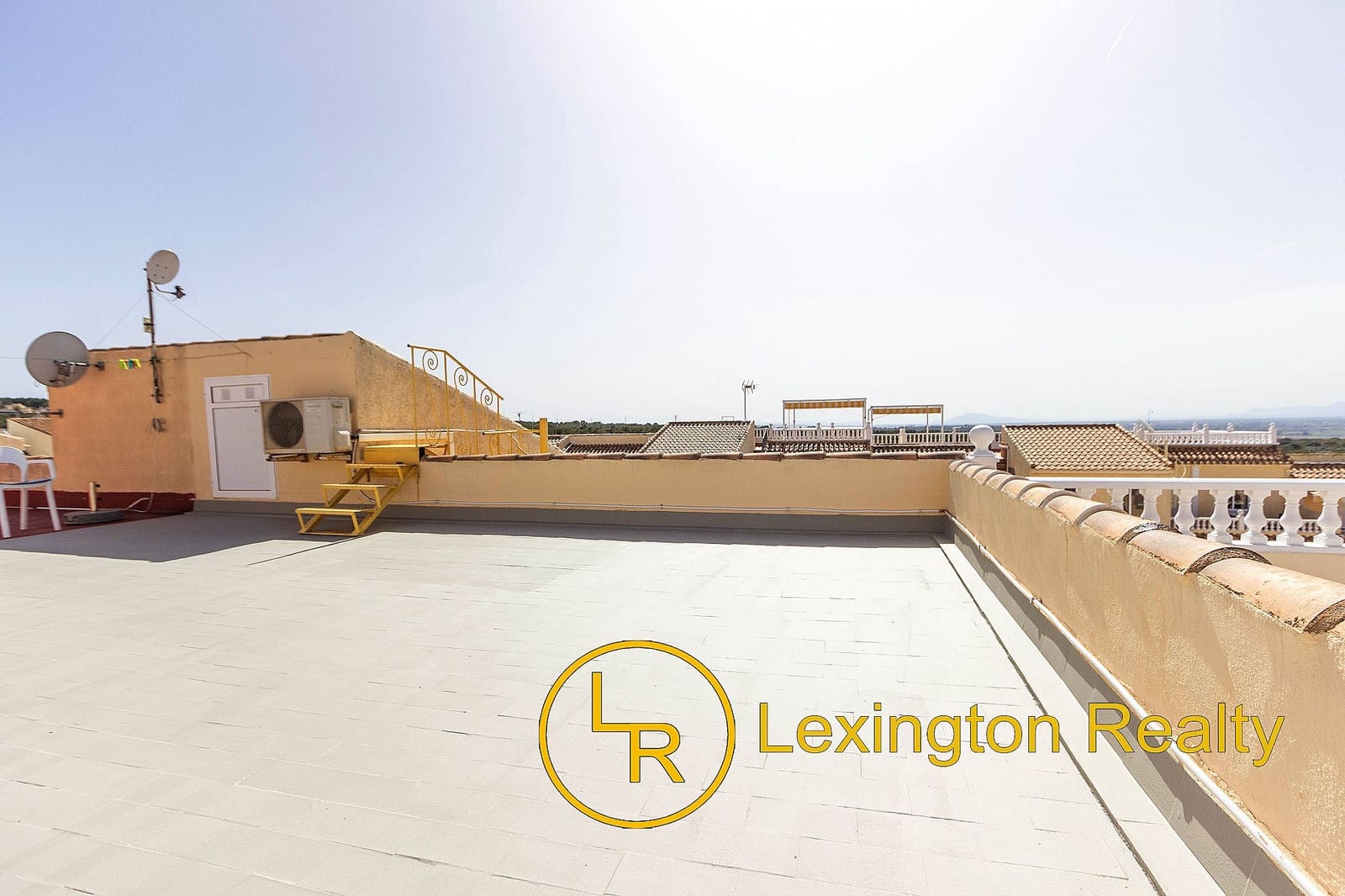 2 soverom Leilighet til salgs i Gran Alacant med svømmebasseng - € 179 000 (Ref: 9766800)