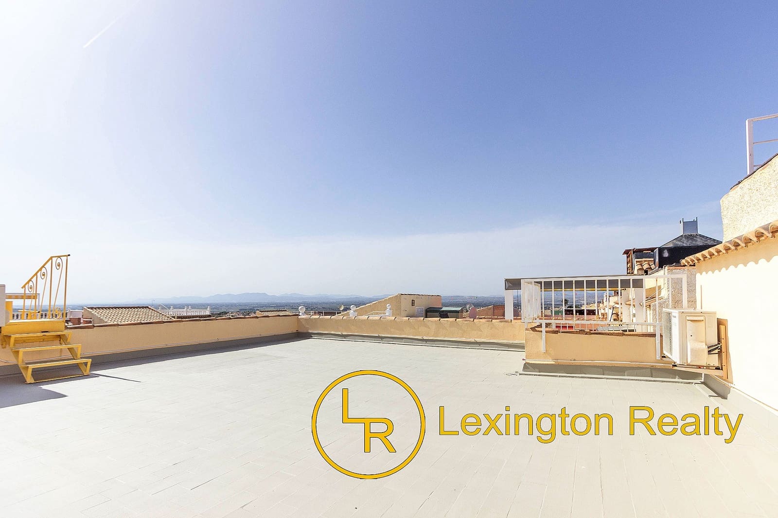 2 soverom Leilighet til salgs i Gran Alacant med svømmebasseng - € 179 000 (Ref: 9766800)