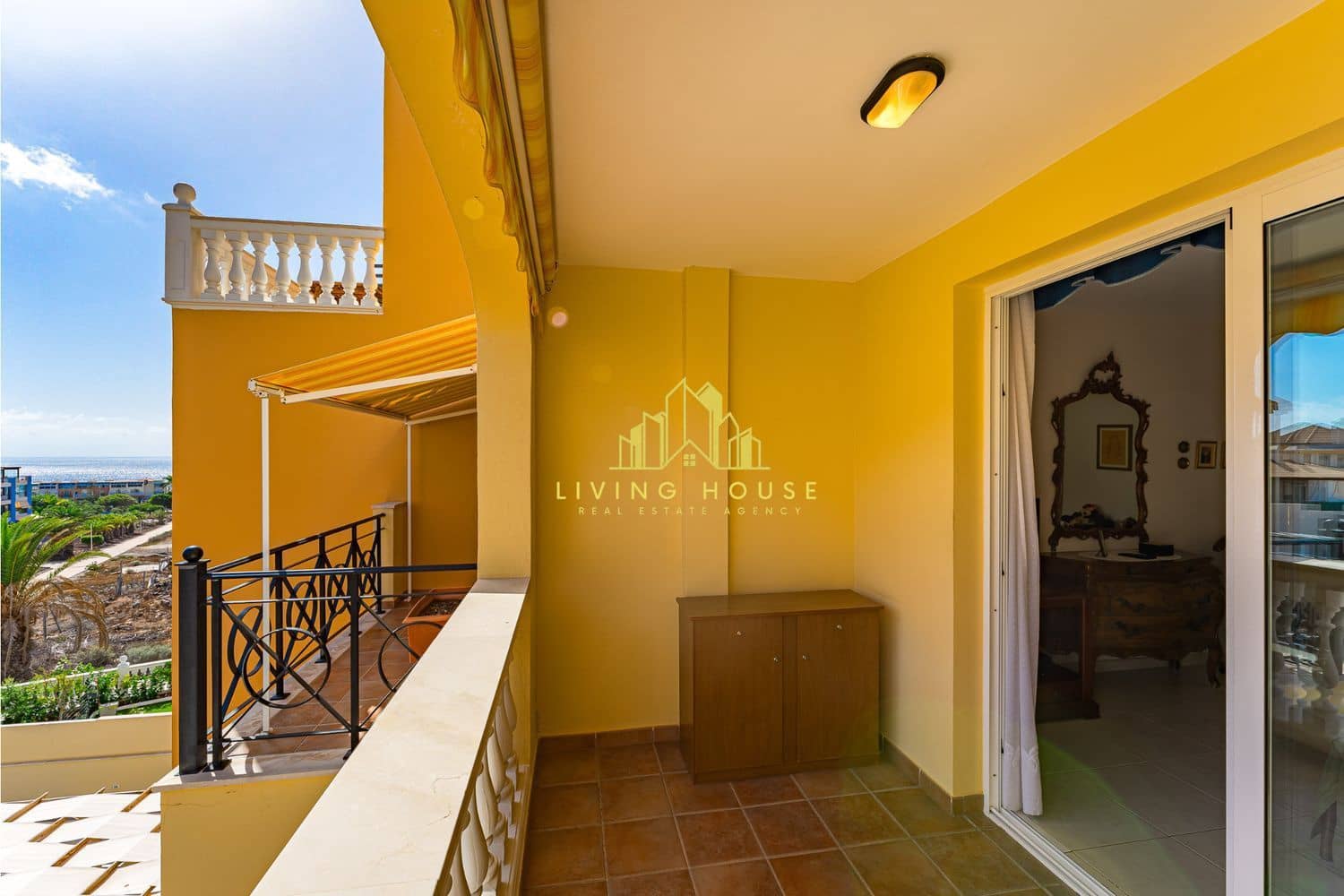 4 soverom Leilighet til salgs i Los Cristianos med svømmebasseng garasje - € 1 250 000 (Ref: 10158052)