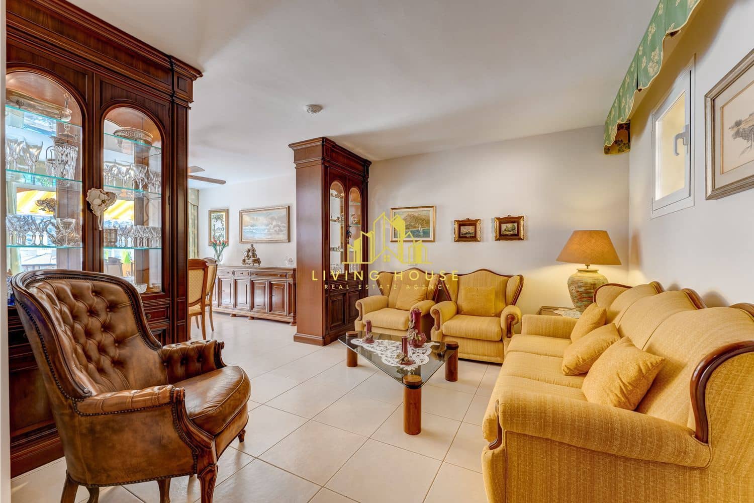 4 soverom Leilighet til salgs i Los Cristianos med svømmebasseng garasje - € 1 250 000 (Ref: 10158052)